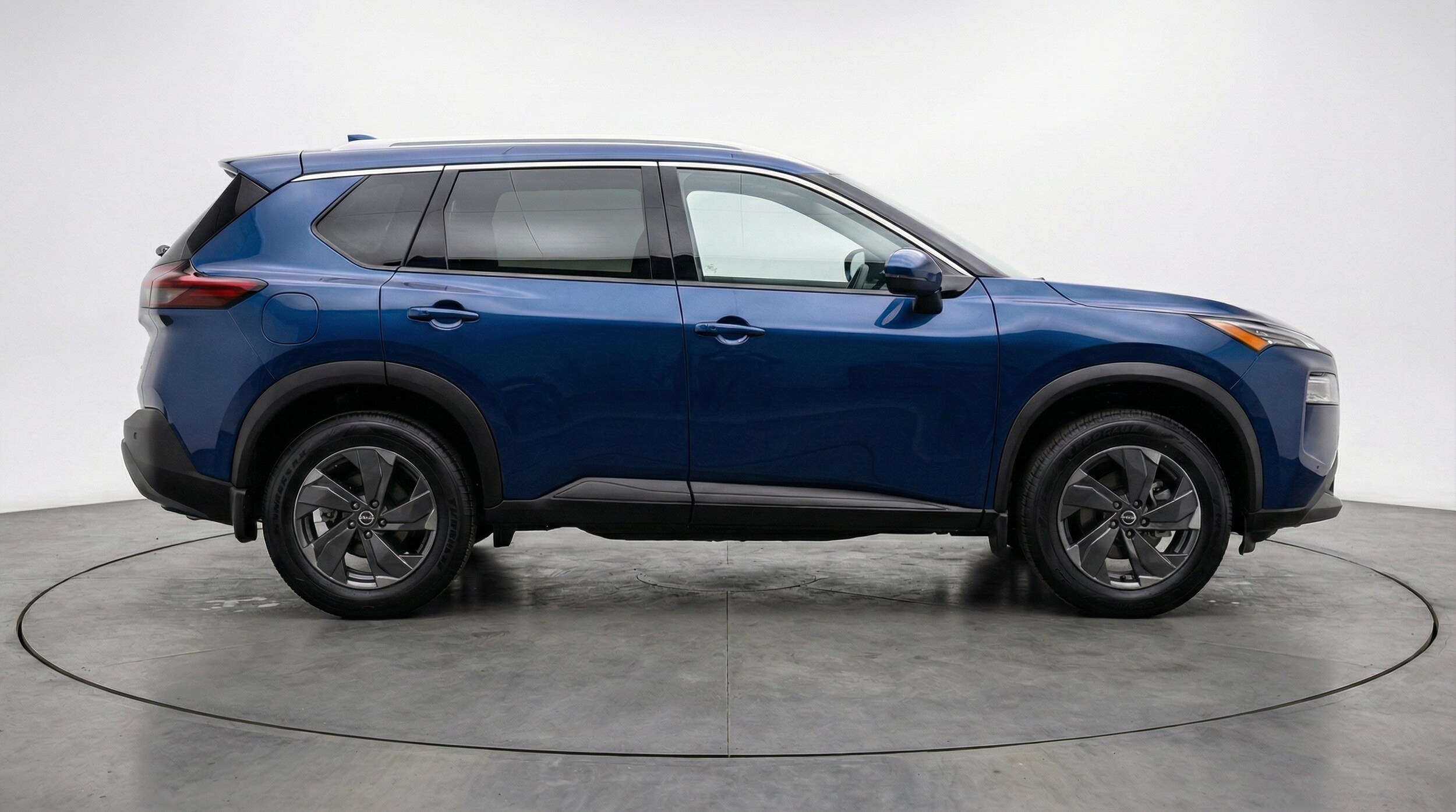 Thumbnail: 2025 Nissan Rogue - 8