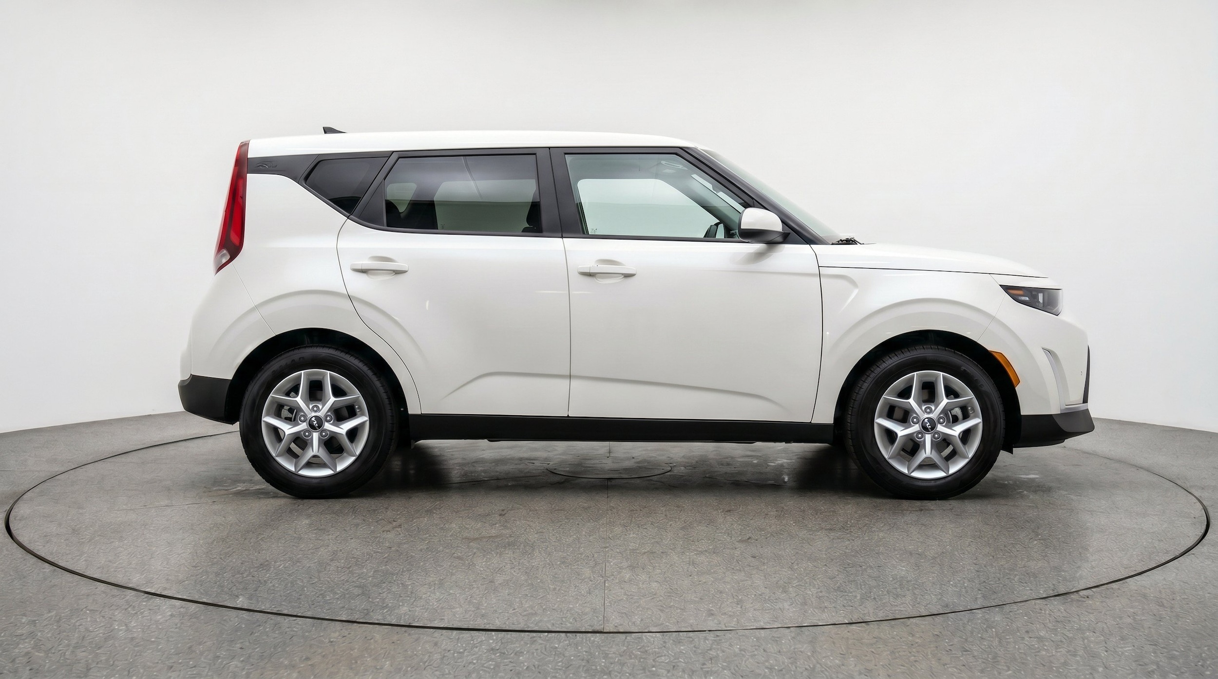 Thumbnail: 2025 Kia Soul - 11