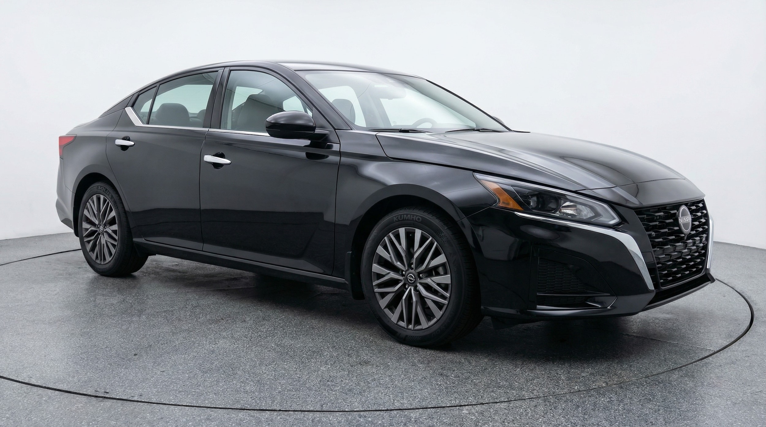 Thumbnail: 2025 Nissan Altima - 1