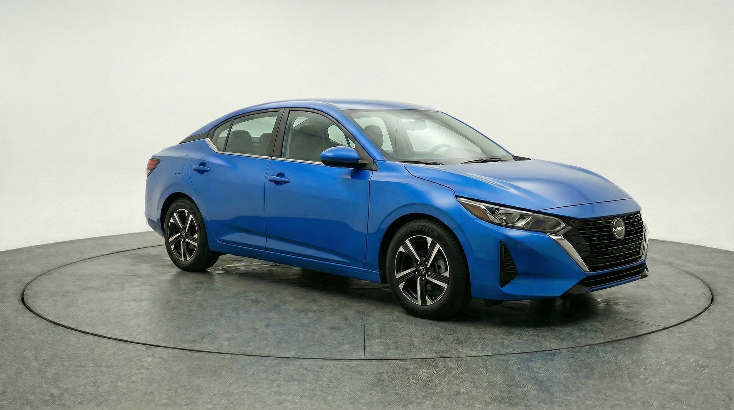 Thumbnail: 2025 Nissan Sentra - 1