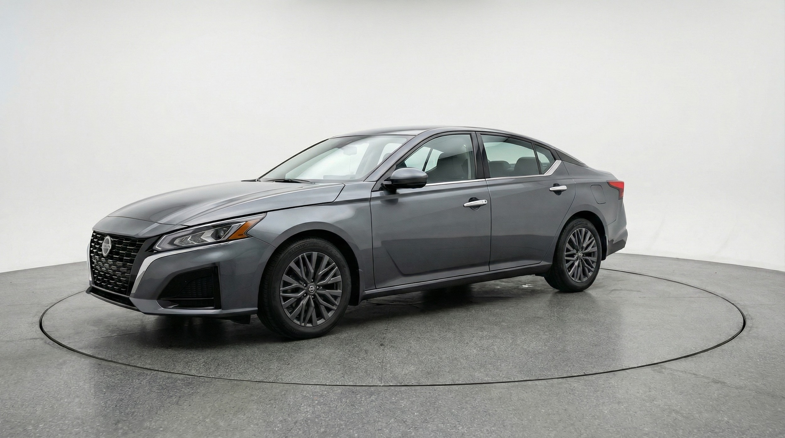 Thumbnail: 2025 Nissan Altima - 3