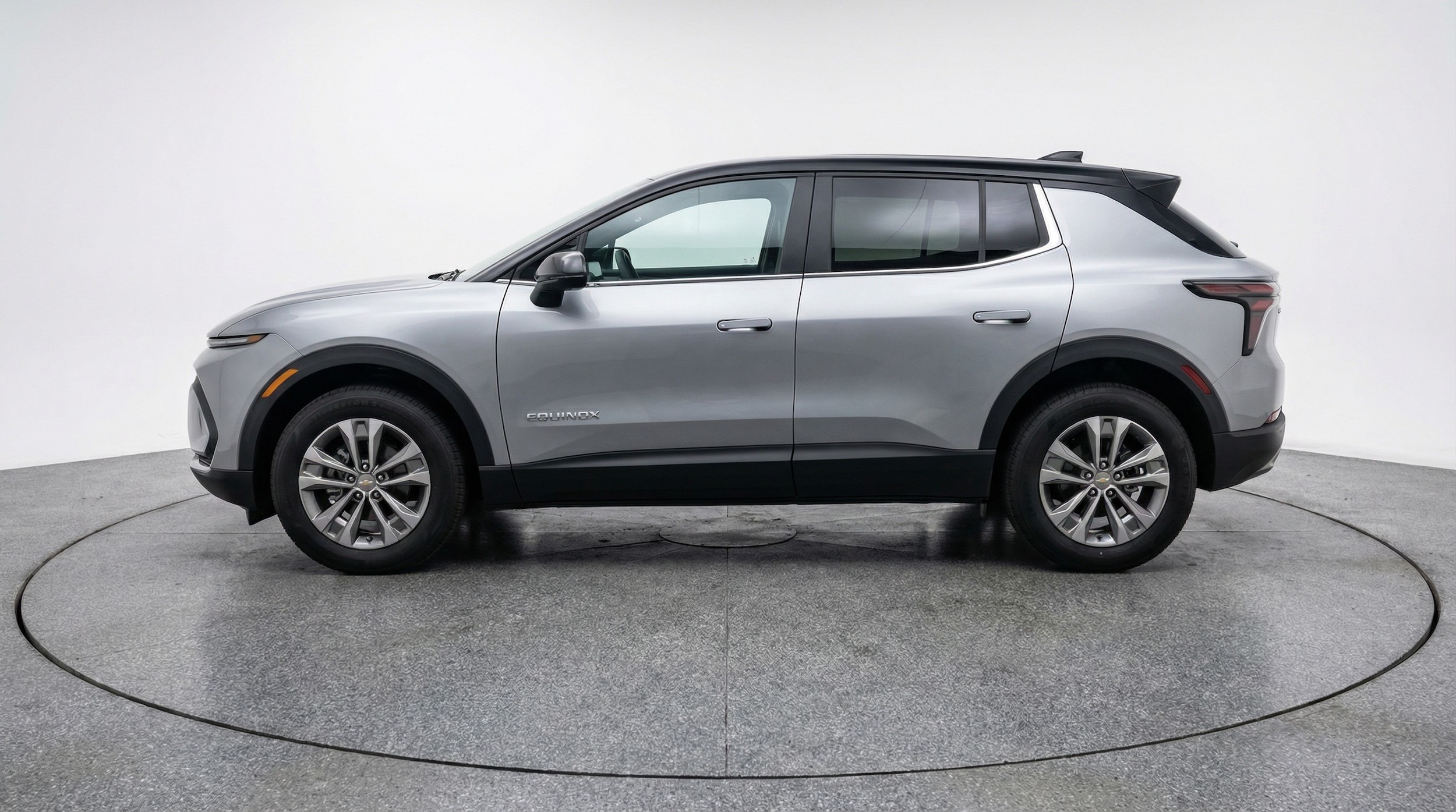 Thumbnail: 2025 Chevrolet Equinox - 4