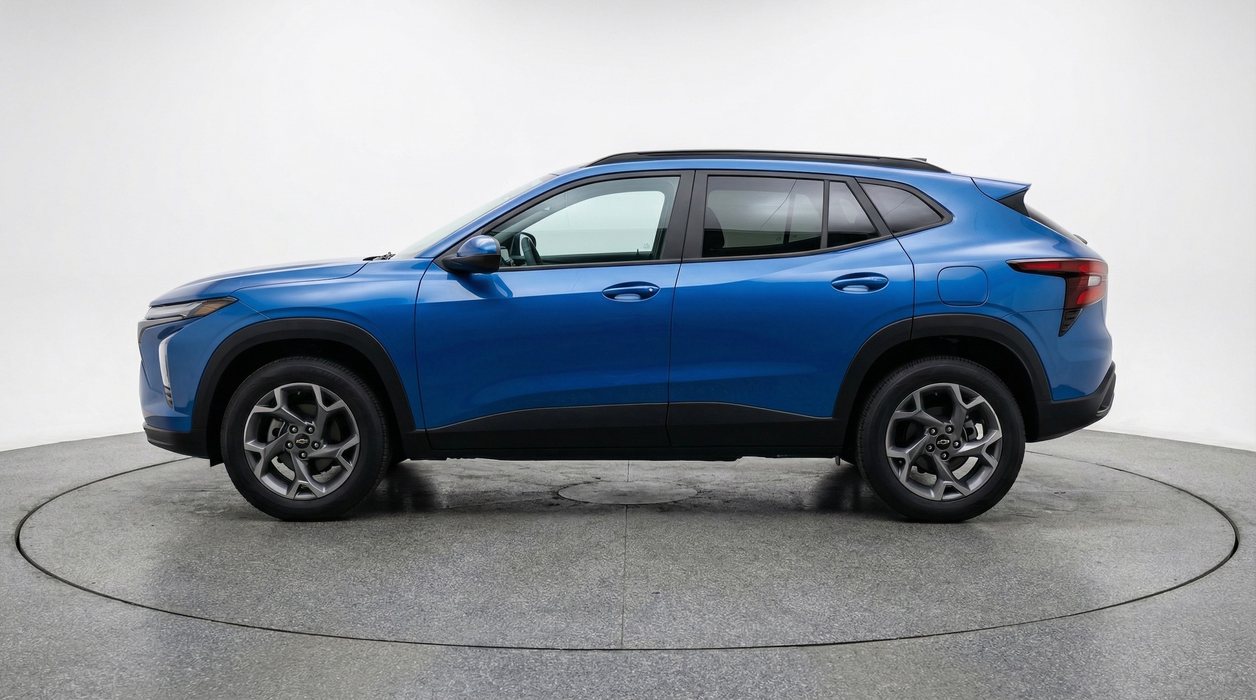 Thumbnail: 2025 Chevrolet Trax - 4