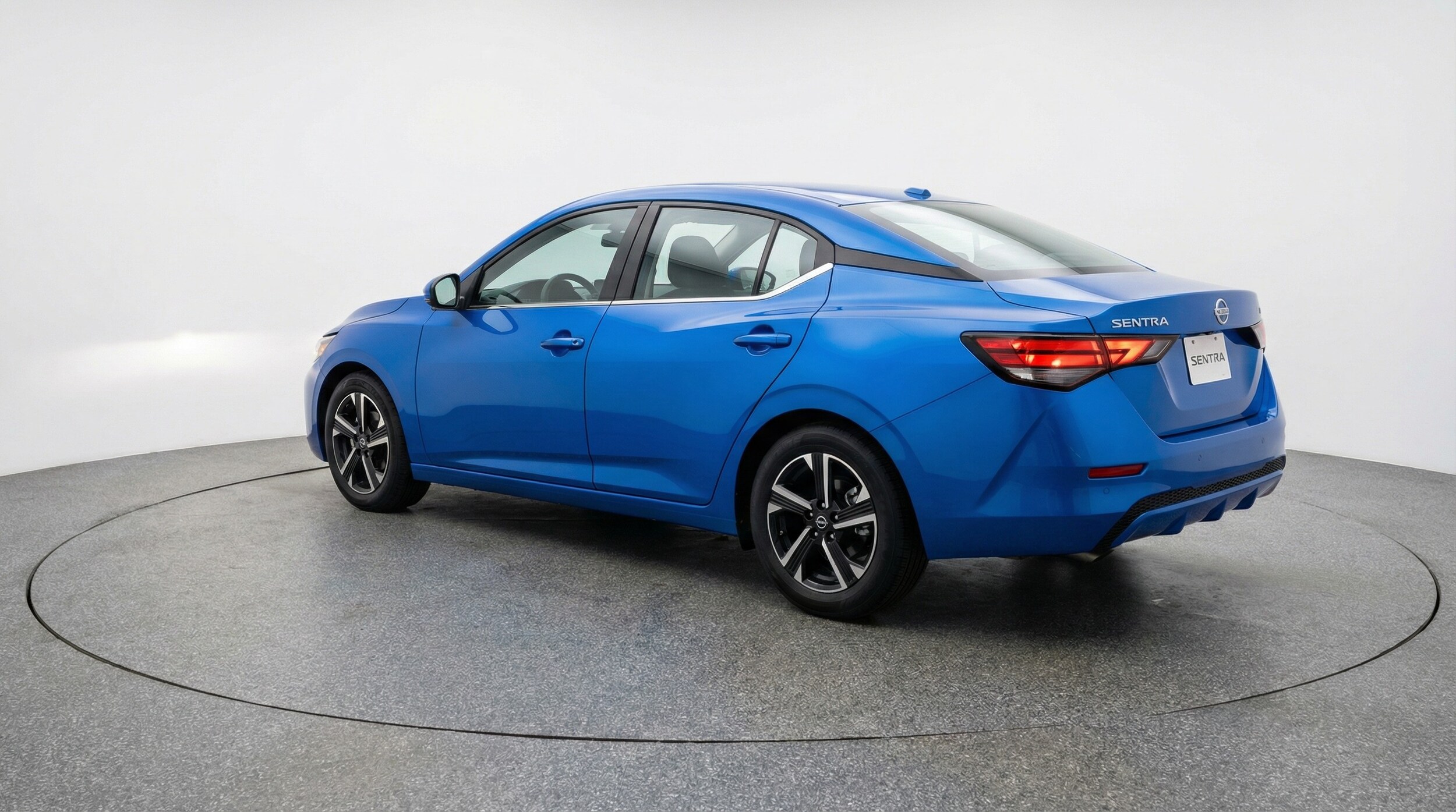 Thumbnail: 2025 Nissan Sentra - 5