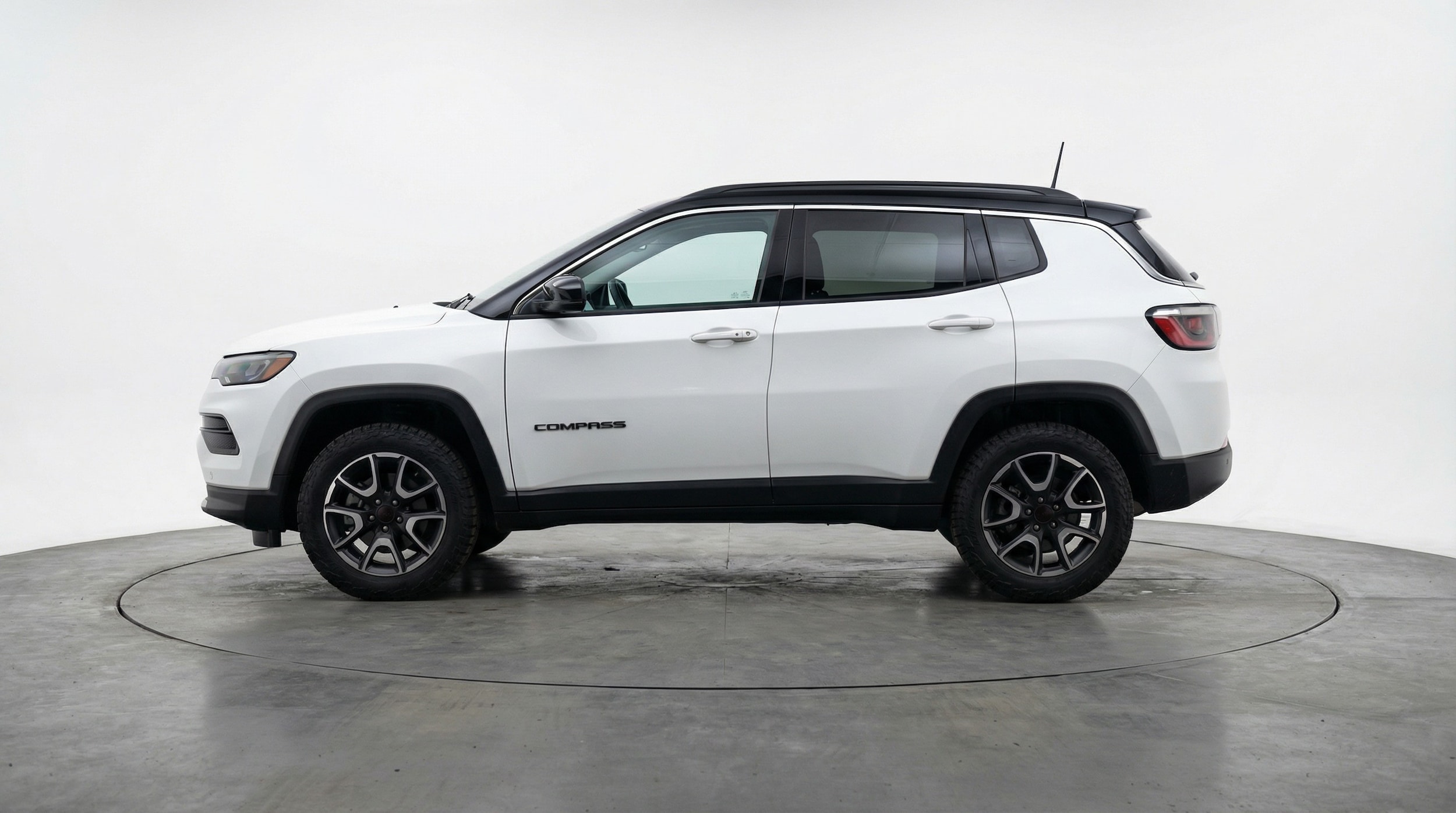 Thumbnail: 2025 Jeep Compass - 4