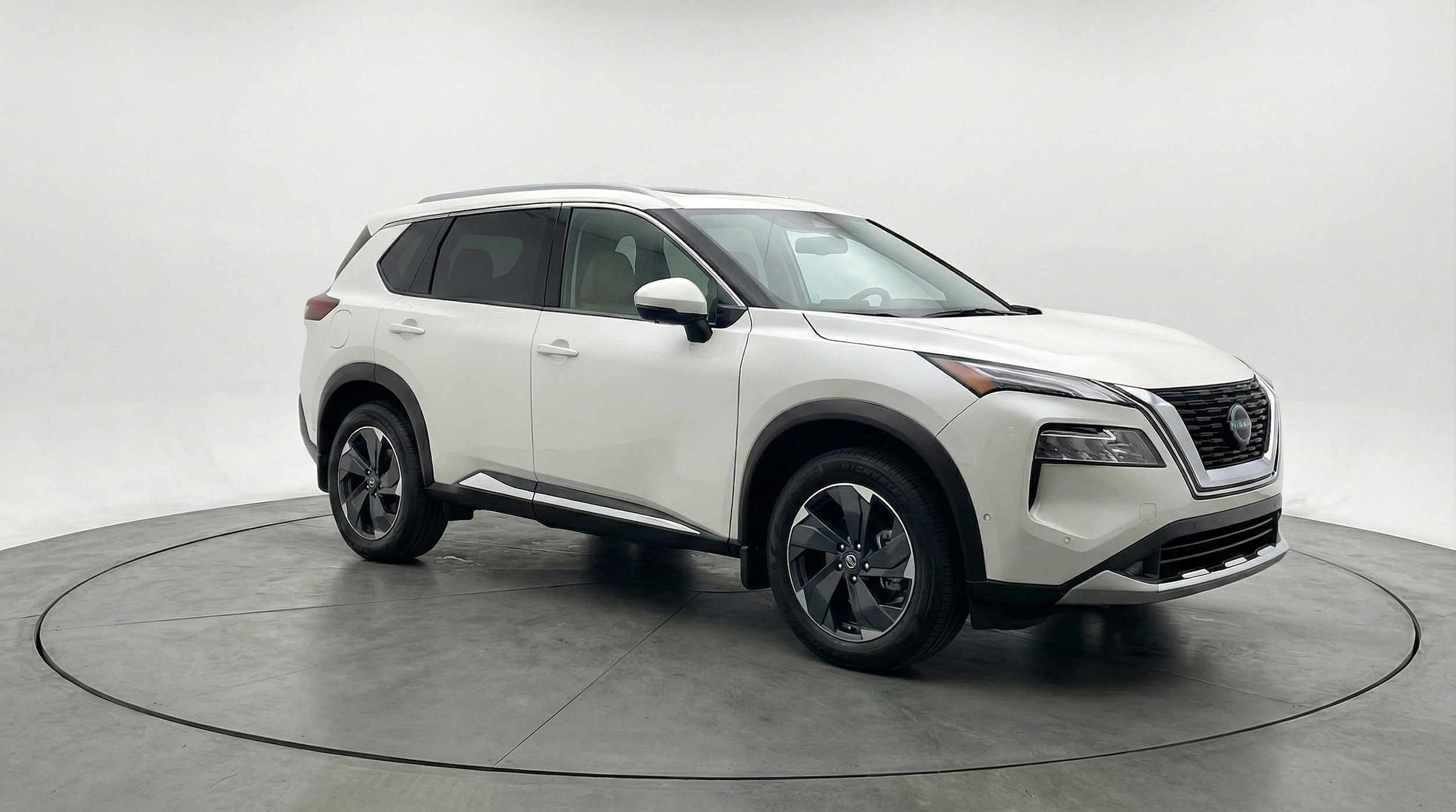 Thumbnail: 2025 Nissan Rogue - 1