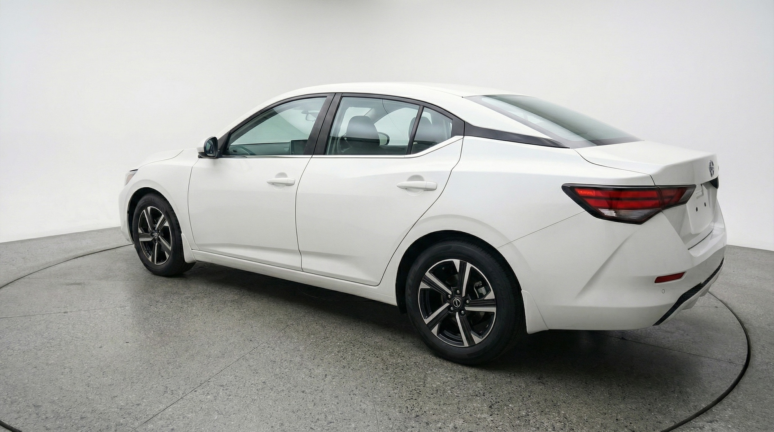 Thumbnail: 2025 Nissan Sentra - 5