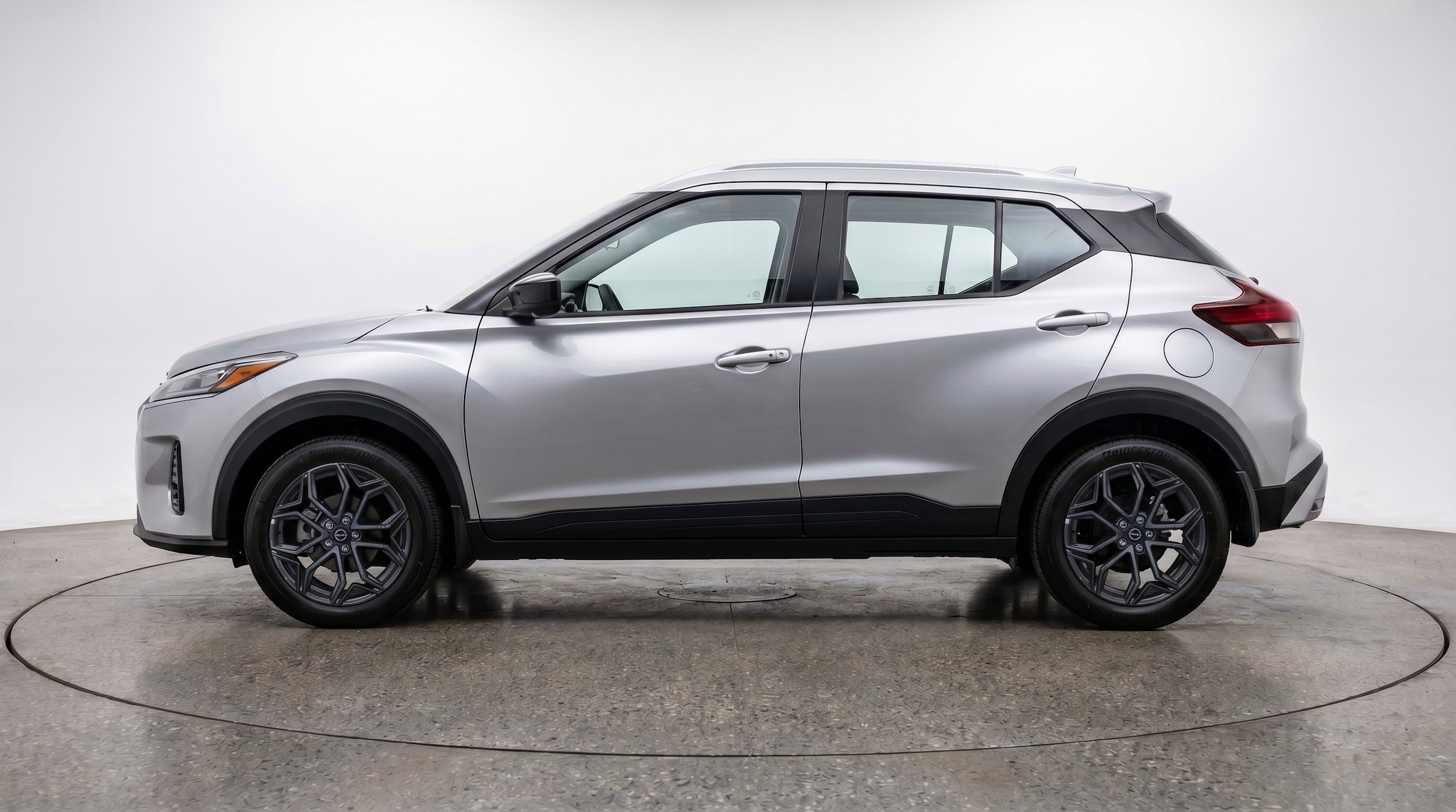 Thumbnail: 2026 Nissan Kicks - 5