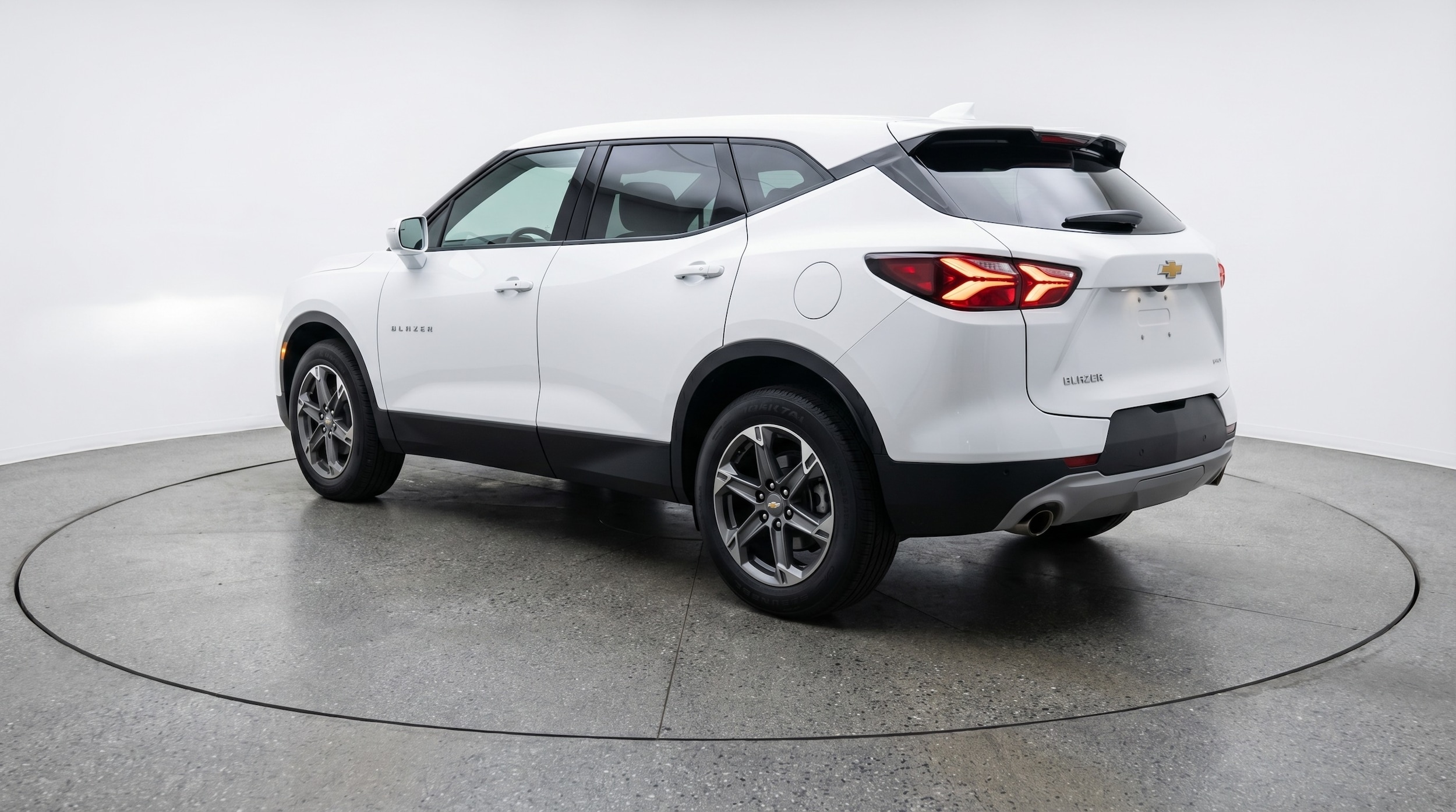 Thumbnail: 2025 Chevrolet Blazer - 5