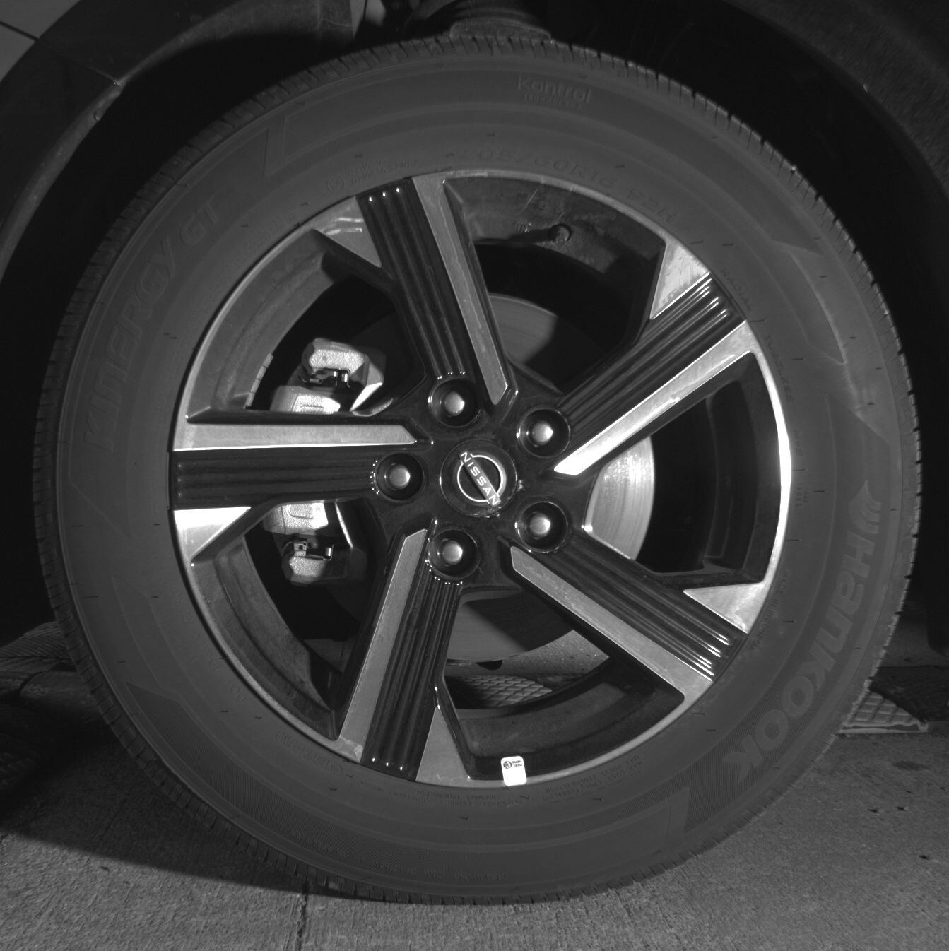 Thumbnail: 2025 Nissan Sentra - 9