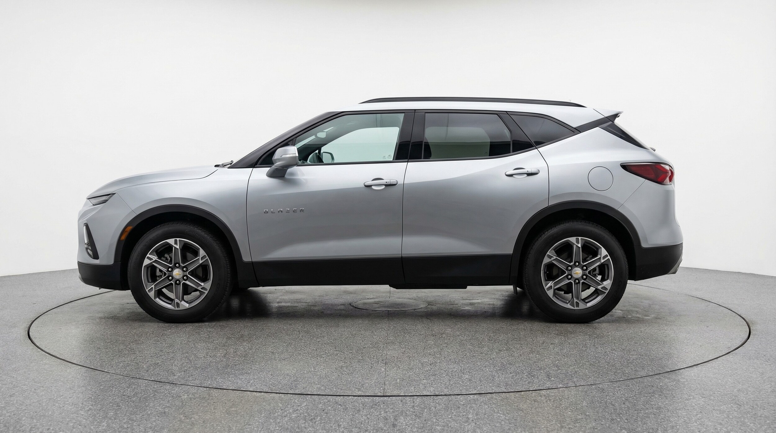 Thumbnail: 2025 Chevrolet Blazer - 4