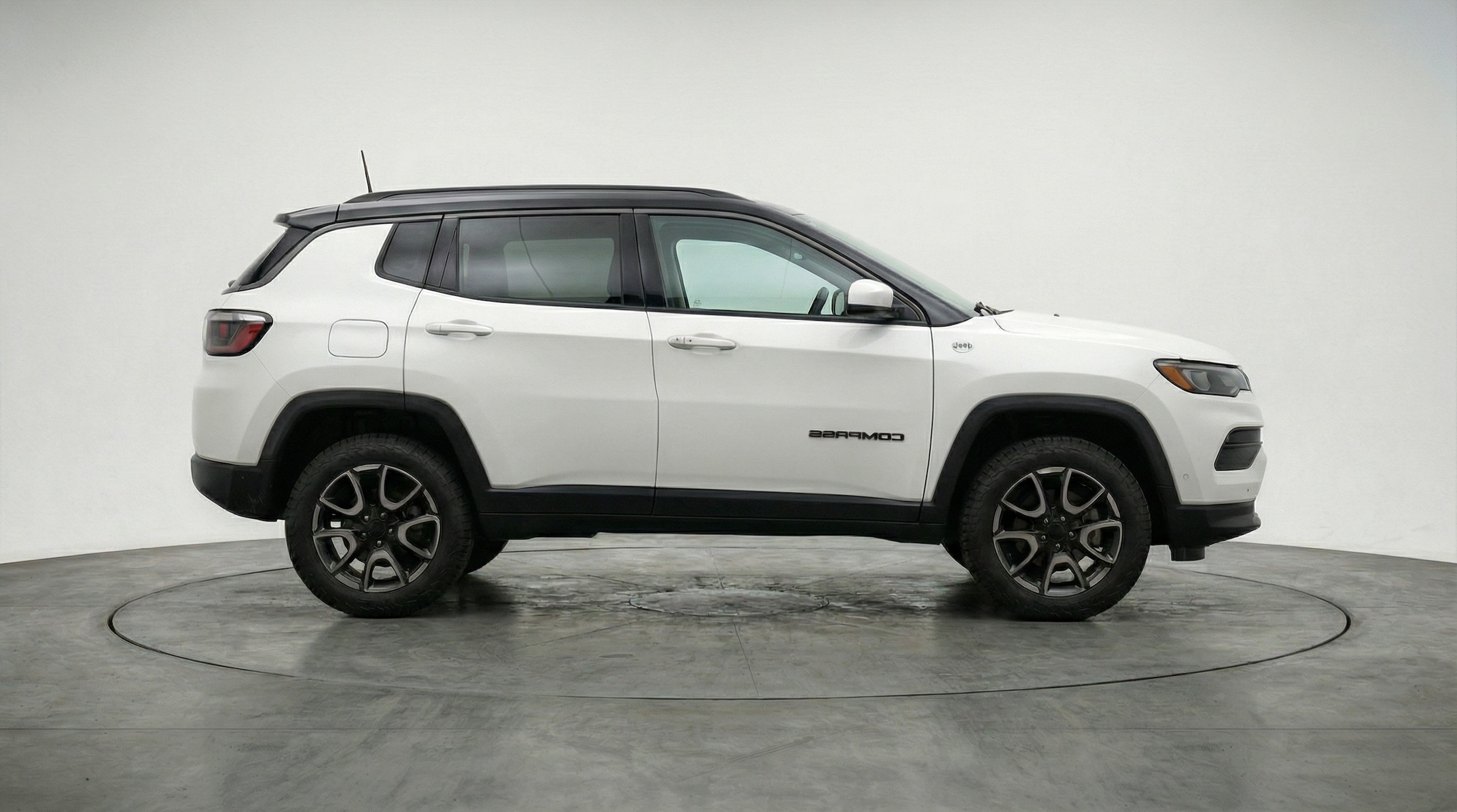 Thumbnail: 2025 Jeep Compass - 8