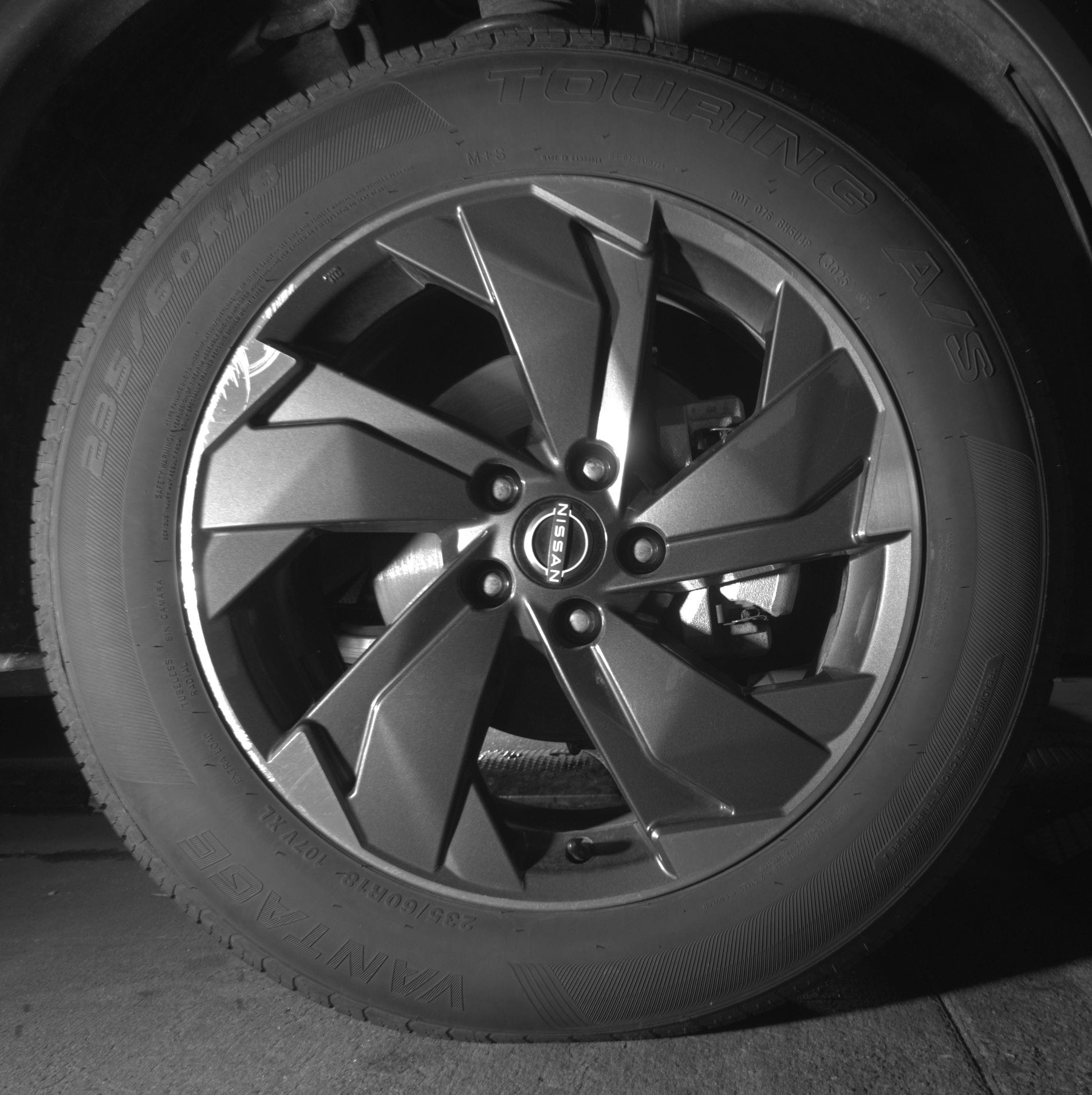 Thumbnail: 2025 Nissan Rogue - 10