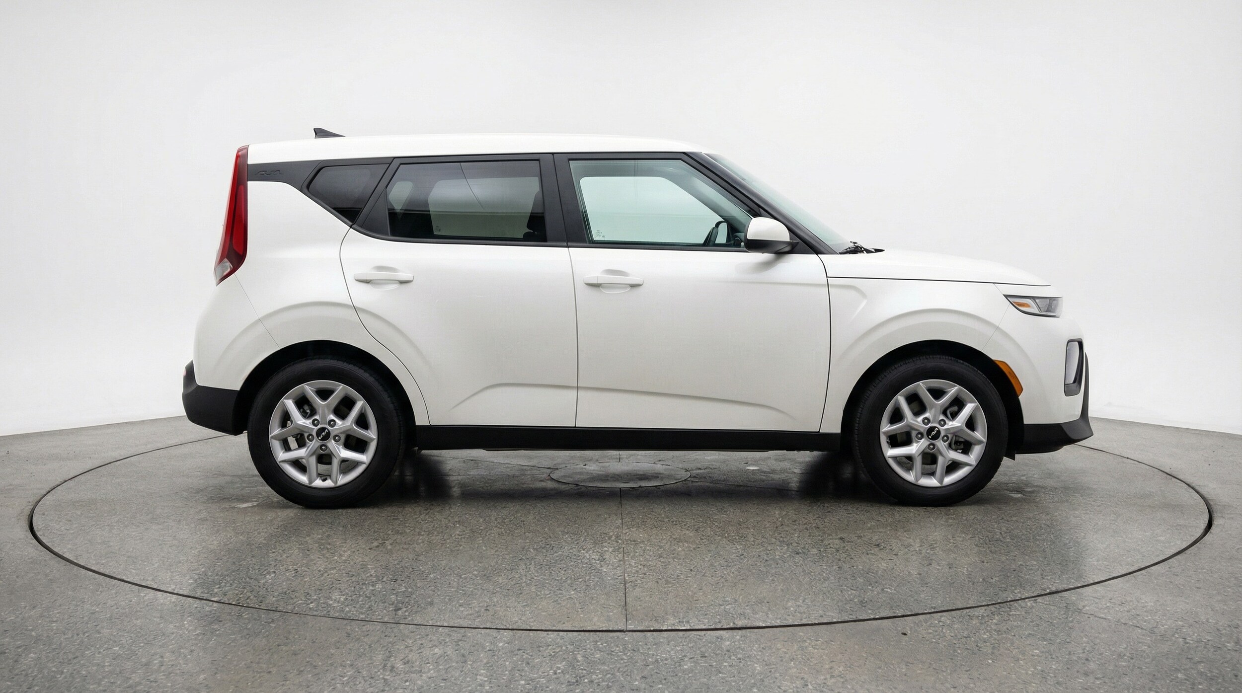 Thumbnail: 2025 Kia Soul - 8