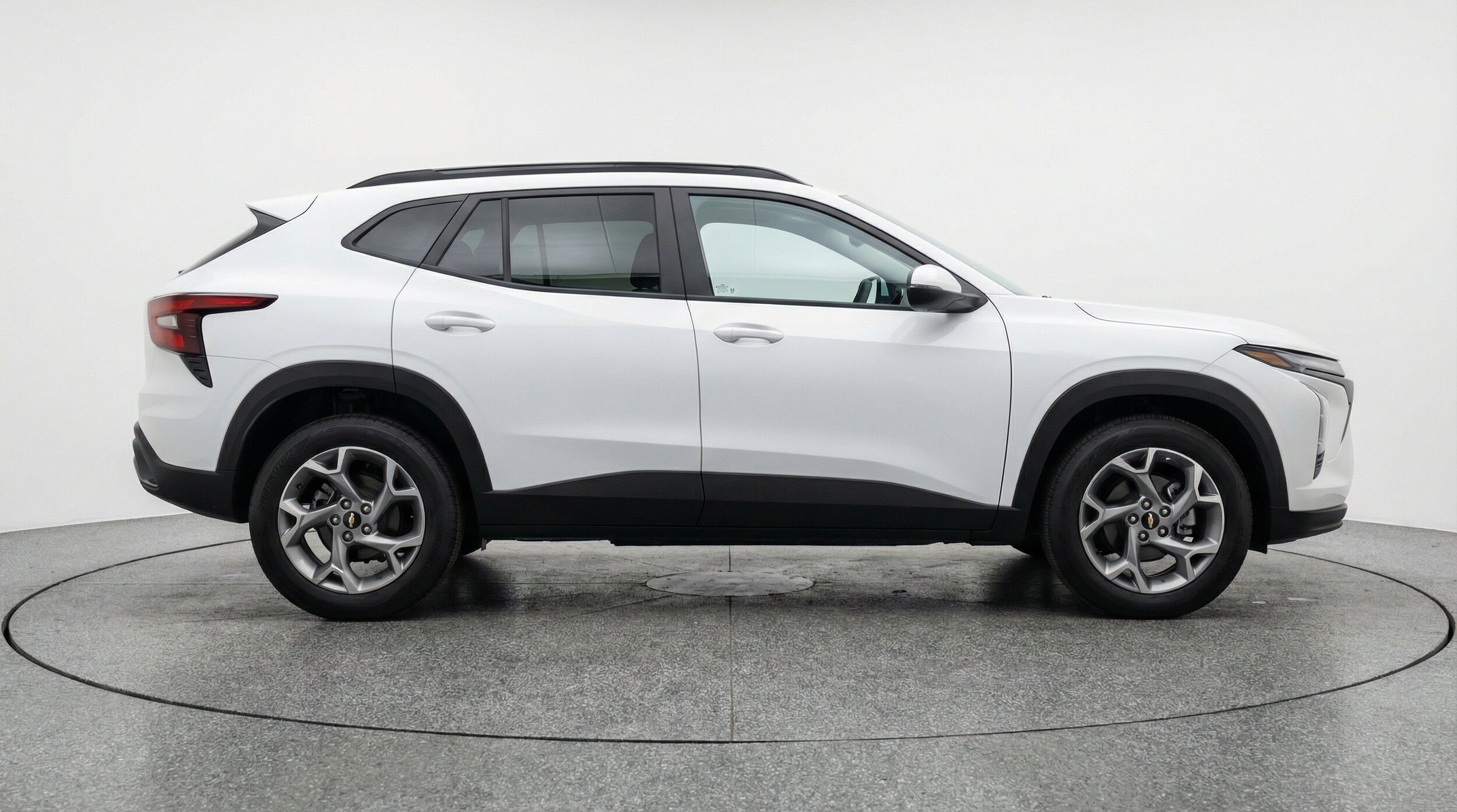 Thumbnail: 2025 Chevrolet Trax - 11