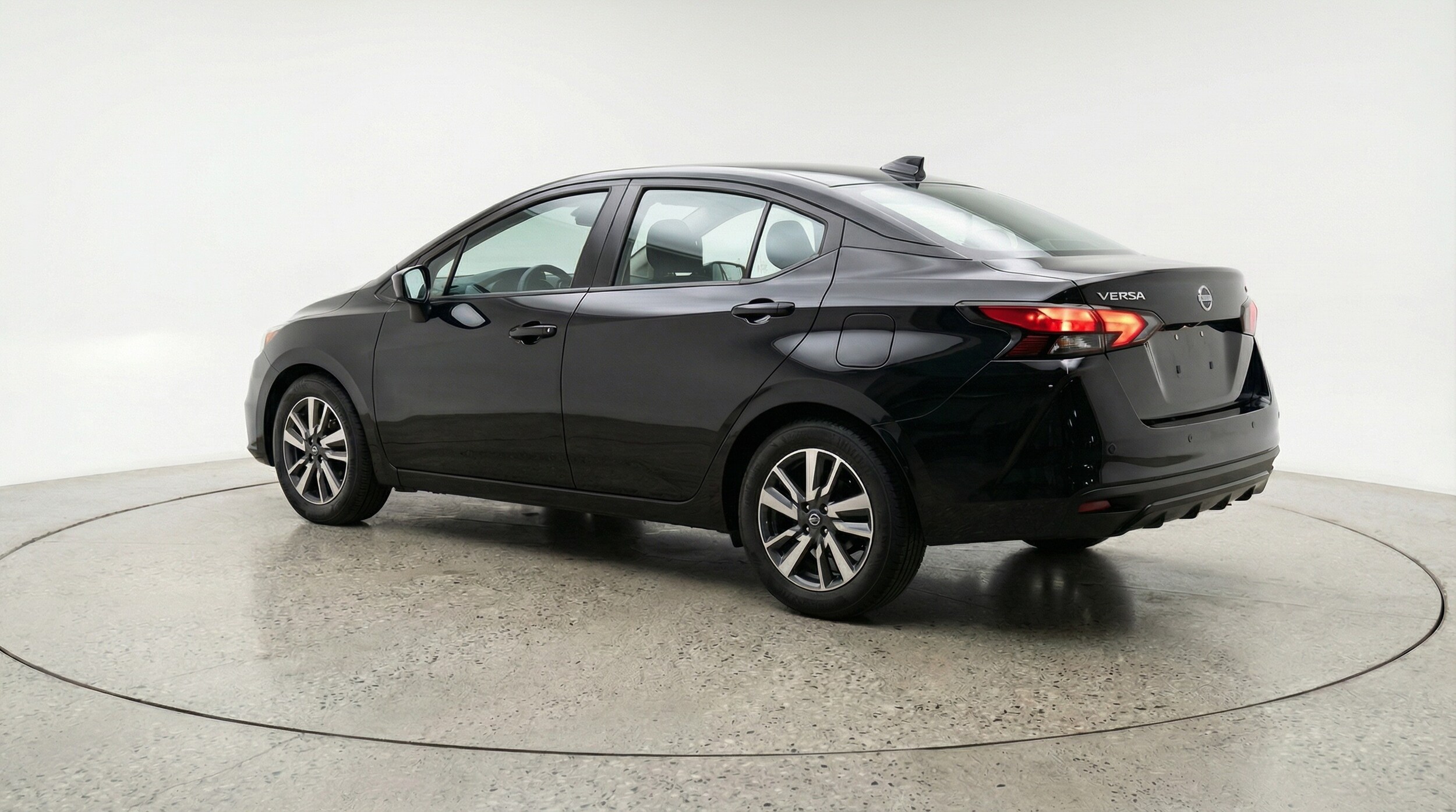 Thumbnail: 2025 Nissan Versa - 5