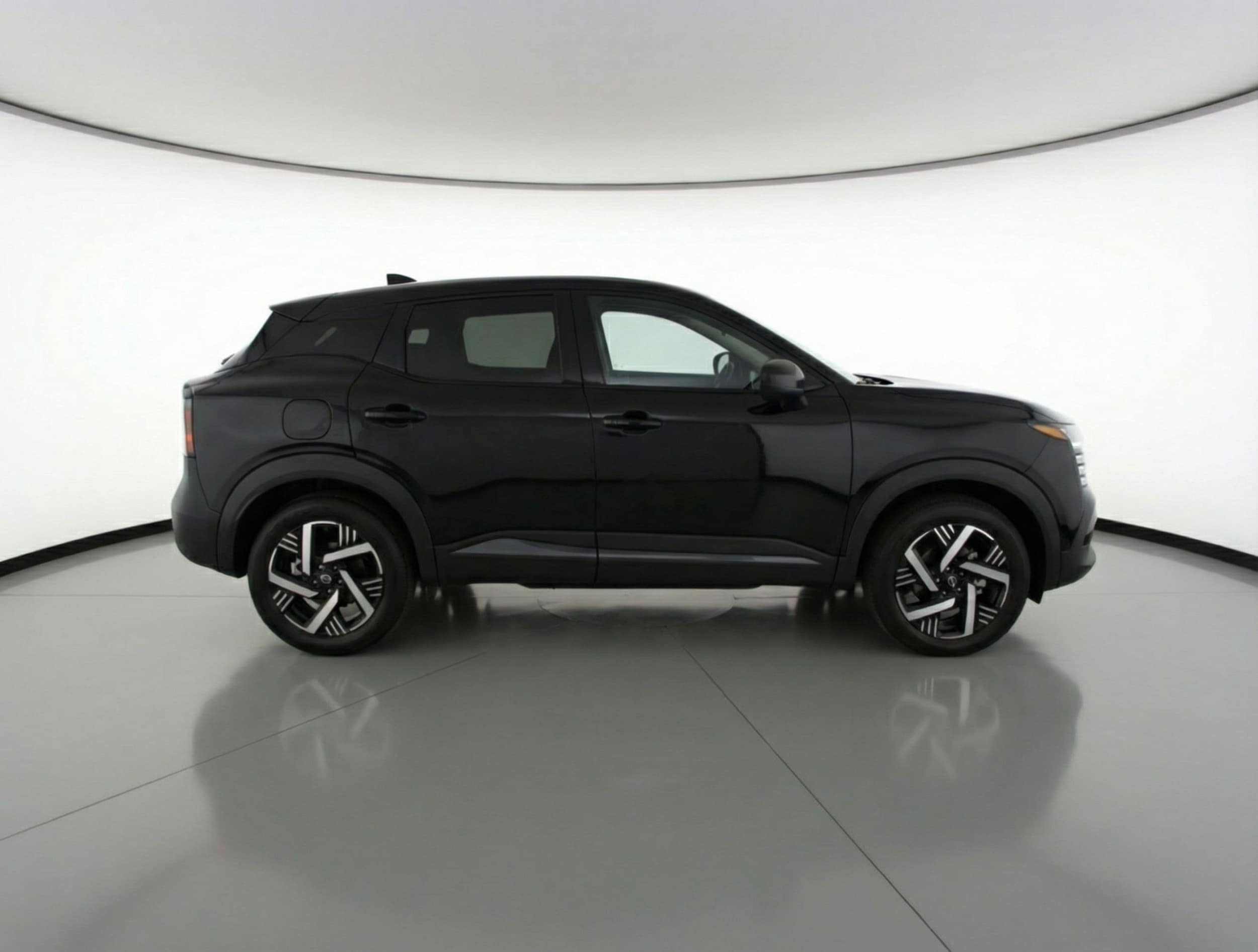 Thumbnail: 2025 Nissan Kicks - 8