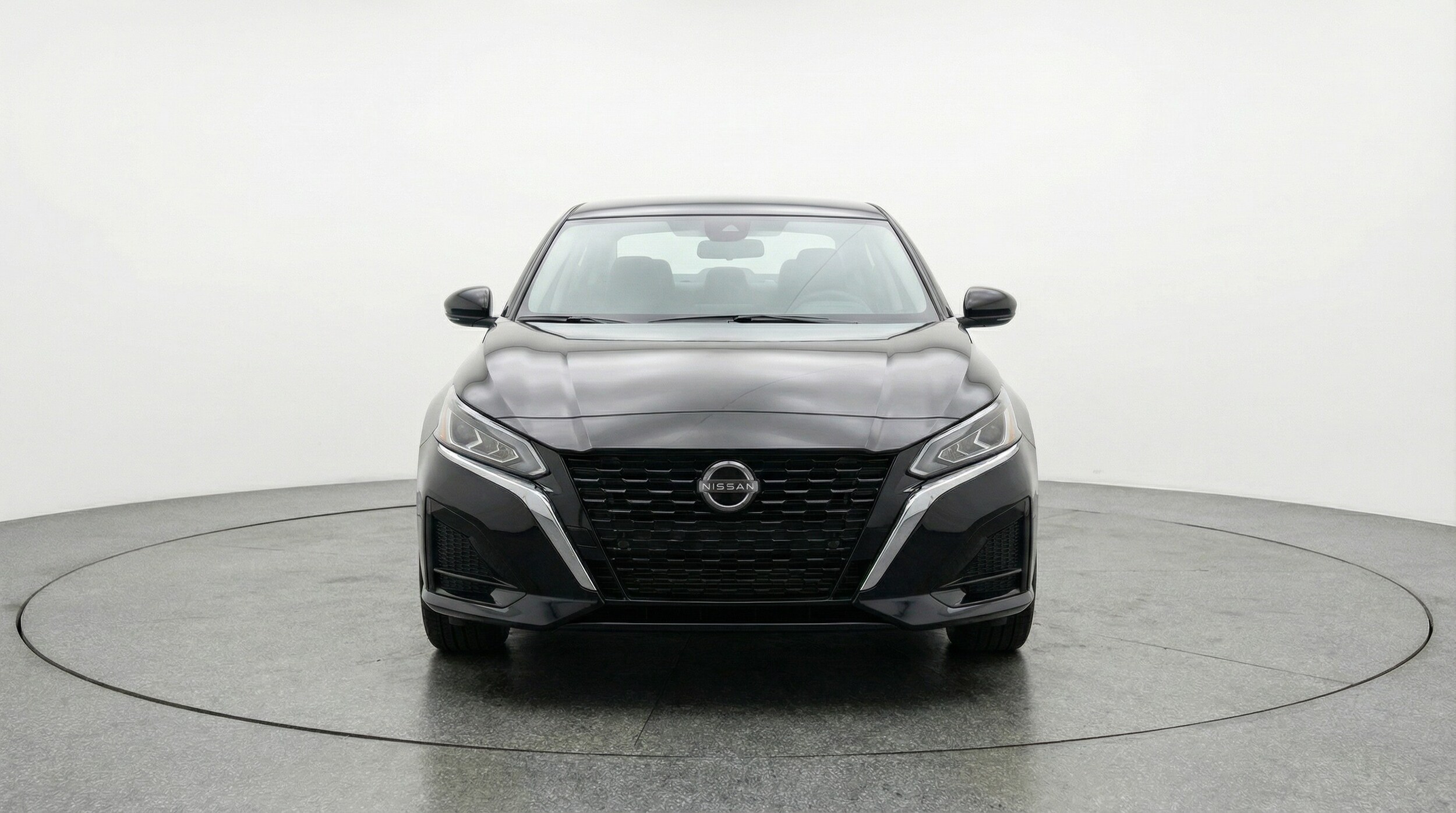 Thumbnail: 2025 Nissan Altima - 2