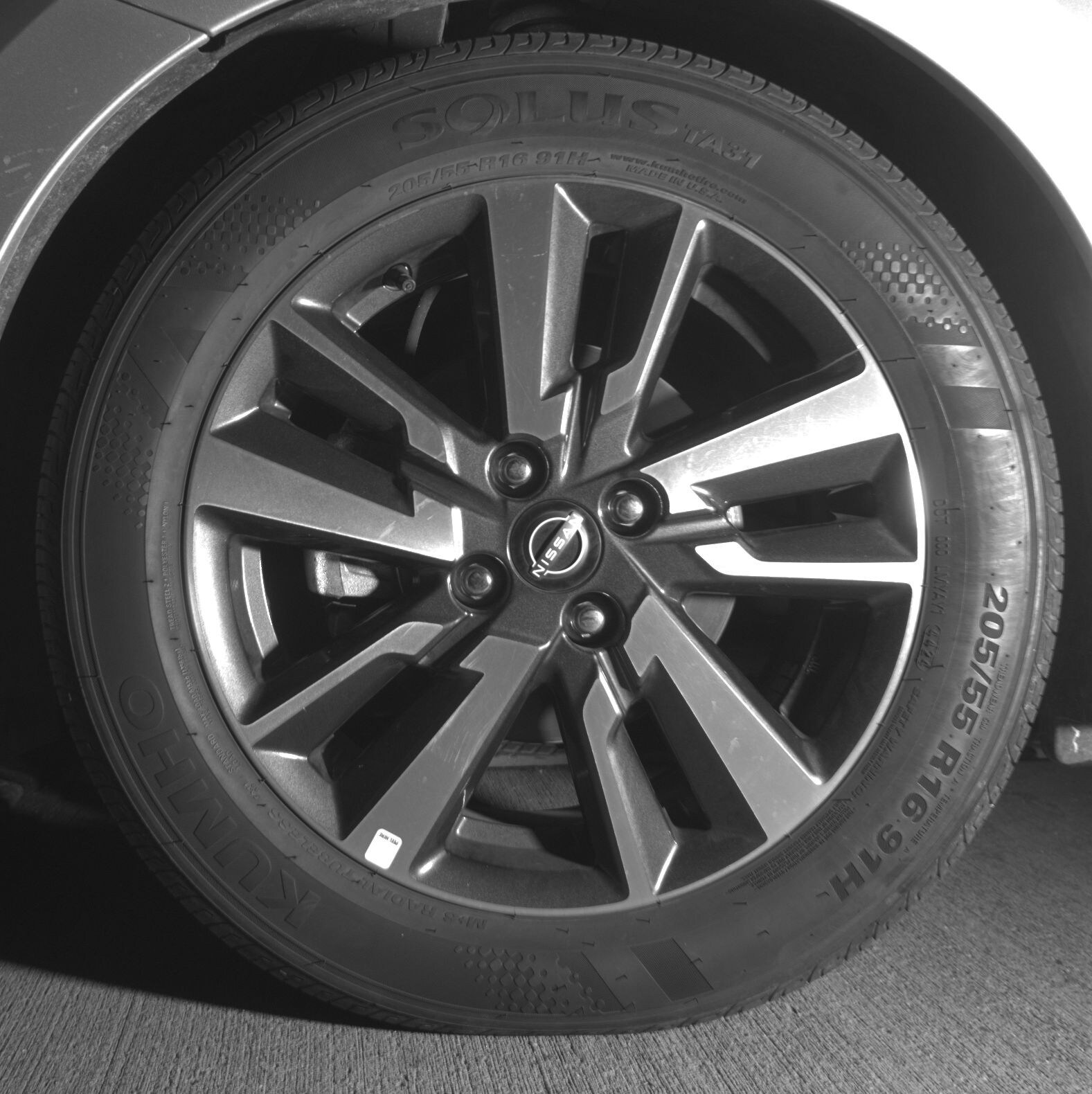 Thumbnail: 2025 Nissan Versa - 9