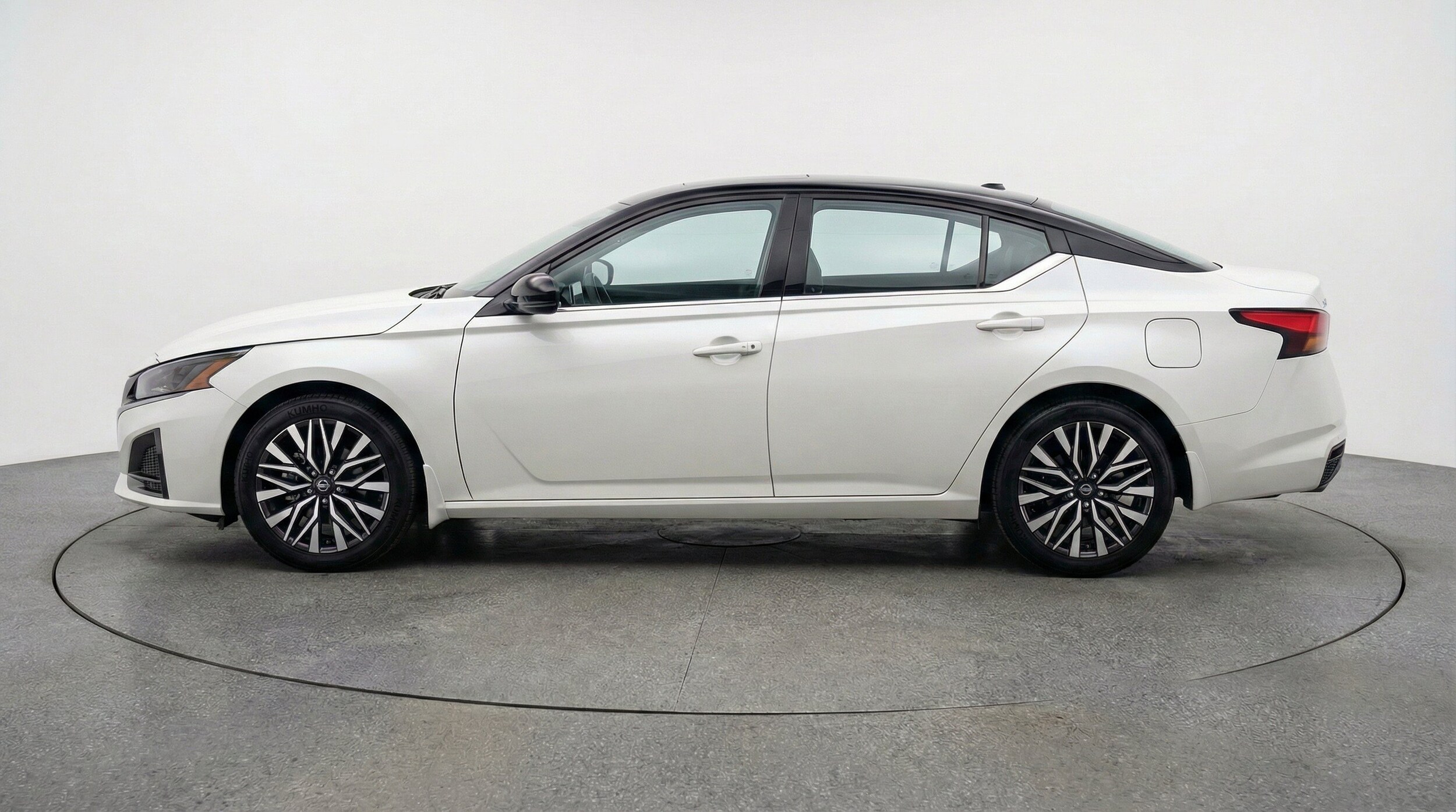 Thumbnail: 2026 Nissan Altima - 5