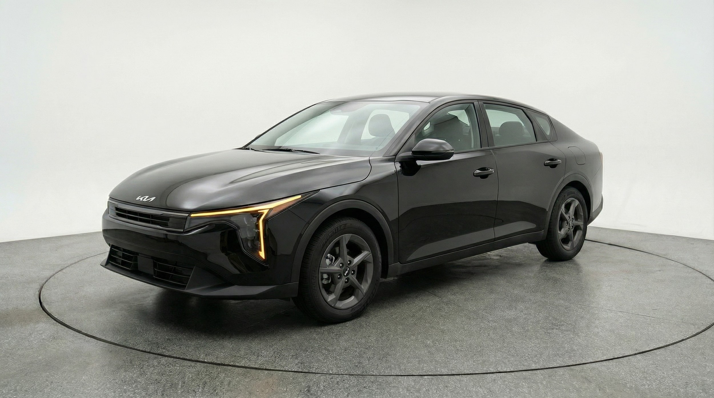 Thumbnail: 2025 Kia K4 - 3