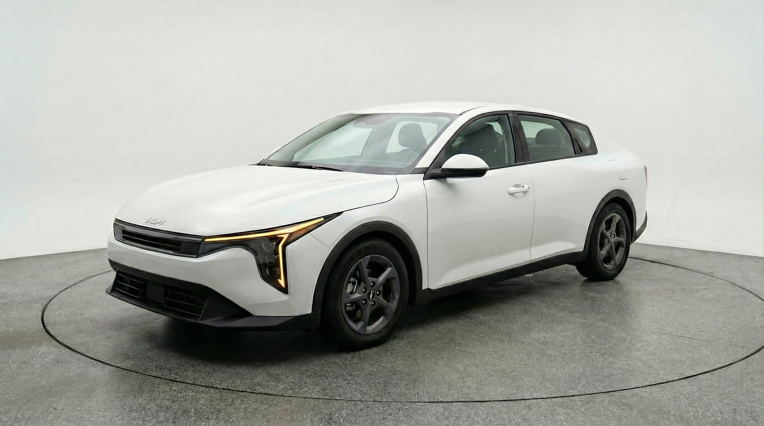 Thumbnail: 2025 Kia K4 - 3