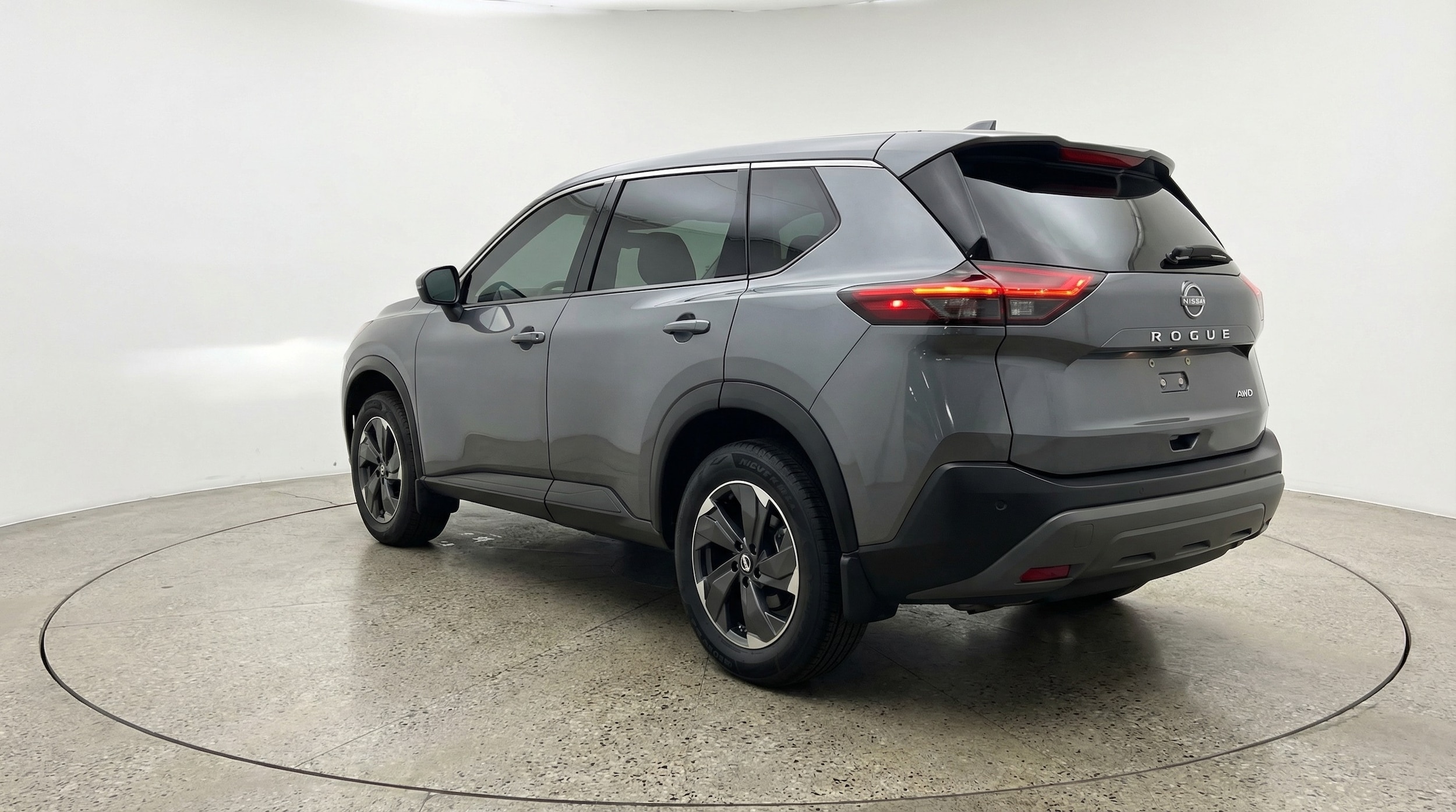 Thumbnail: 2025 Nissan Rogue - 5