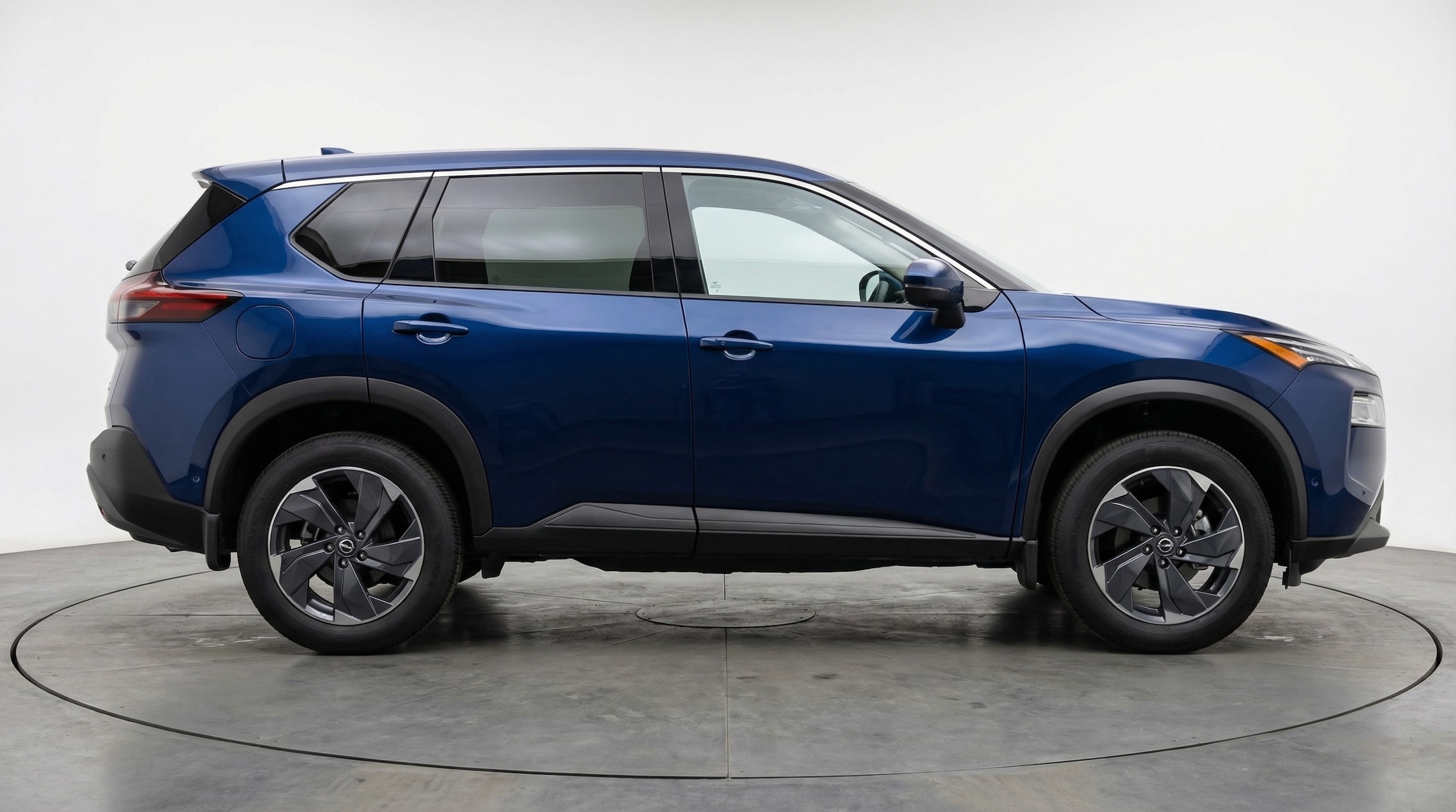 Thumbnail: 2025 Nissan Rogue - 8