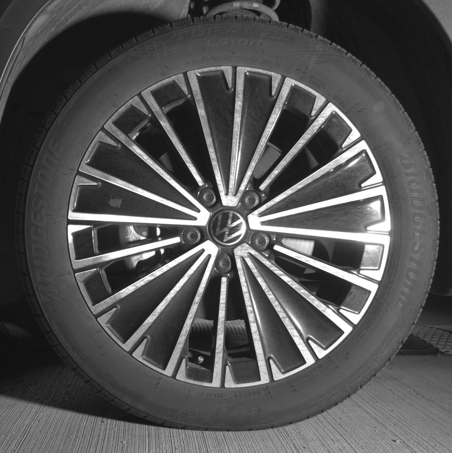 Thumbnail: 2025 Volkswagen Taos - 9