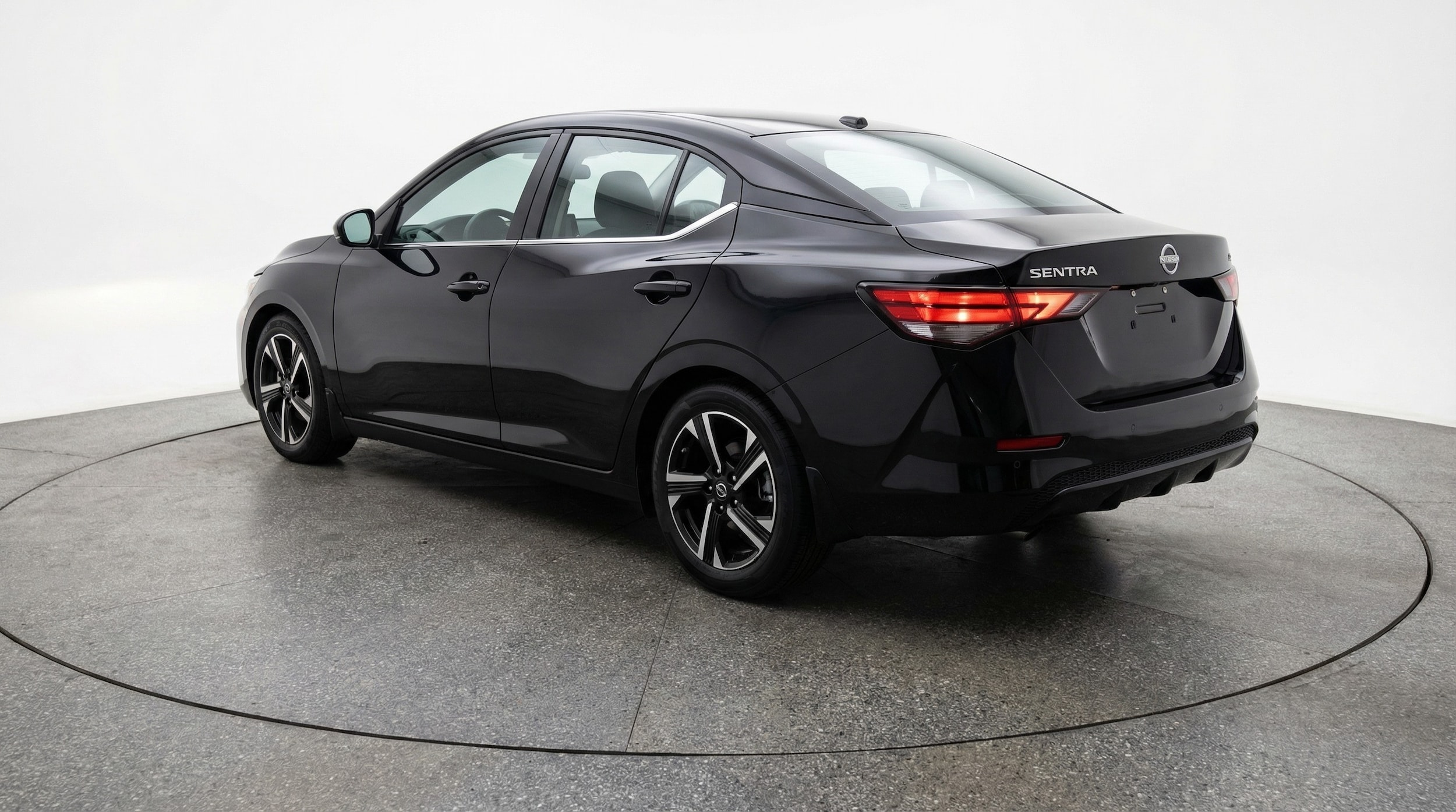 Thumbnail: 2025 Nissan Sentra - 5