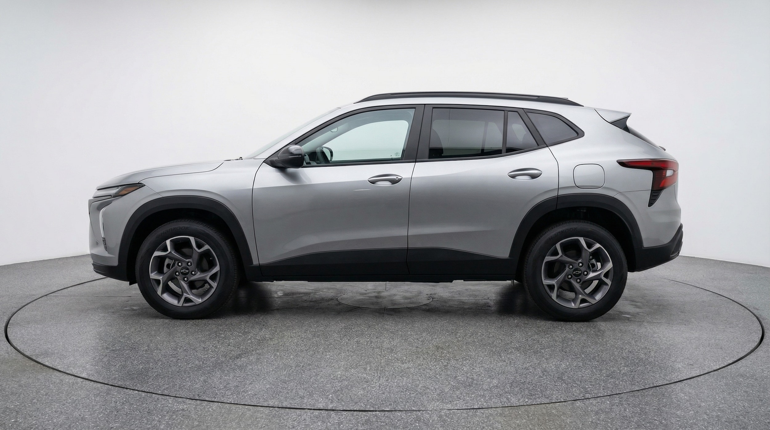 Thumbnail: 2025 Chevrolet Trax - 4