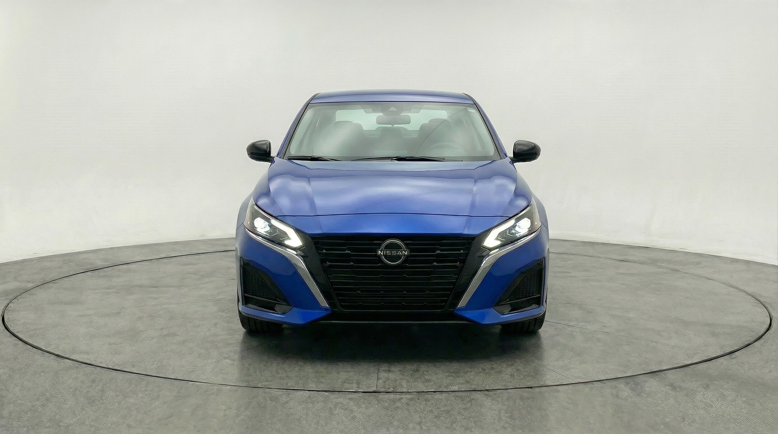 Thumbnail: 2025 Nissan Altima - 2