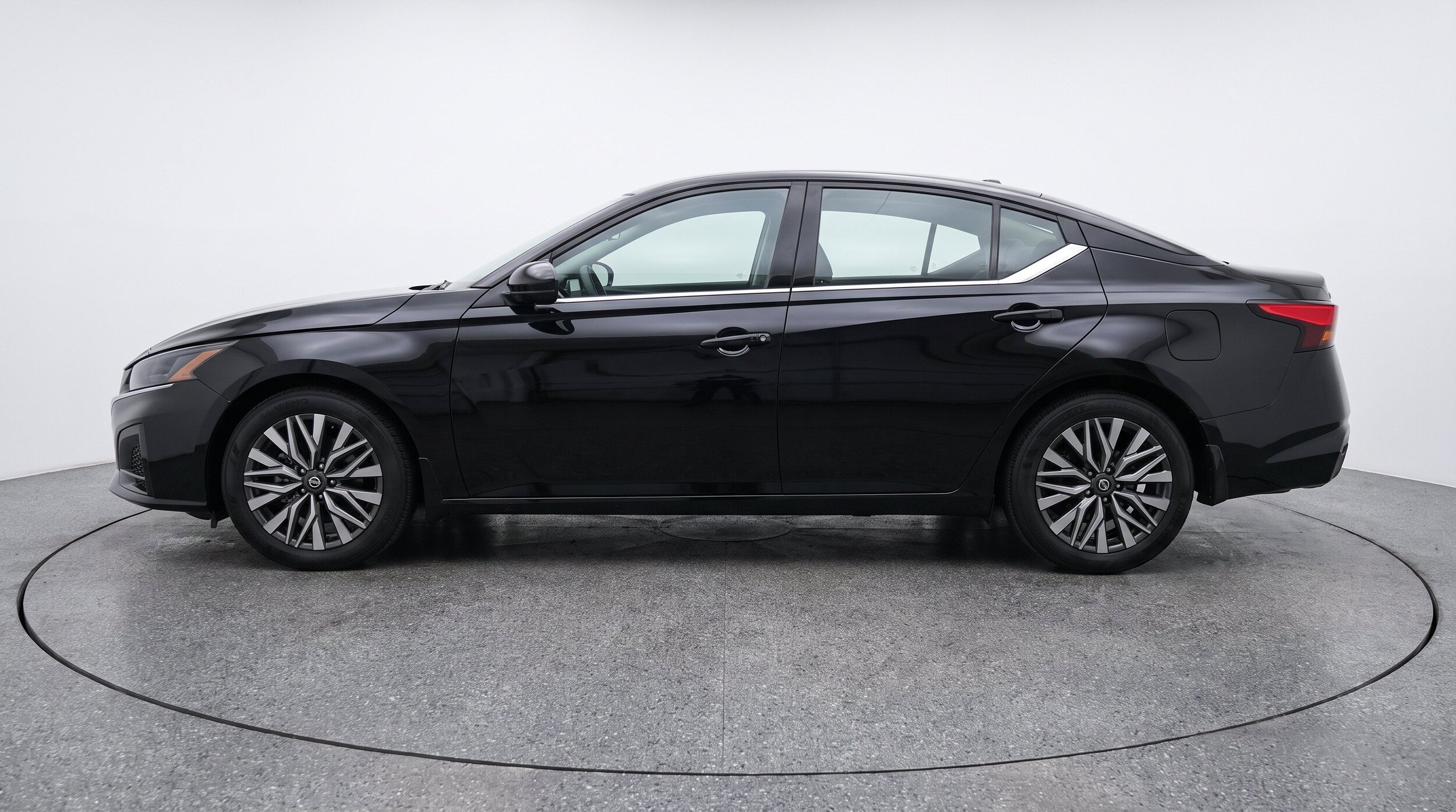 Thumbnail: 2026 Nissan Altima - 5