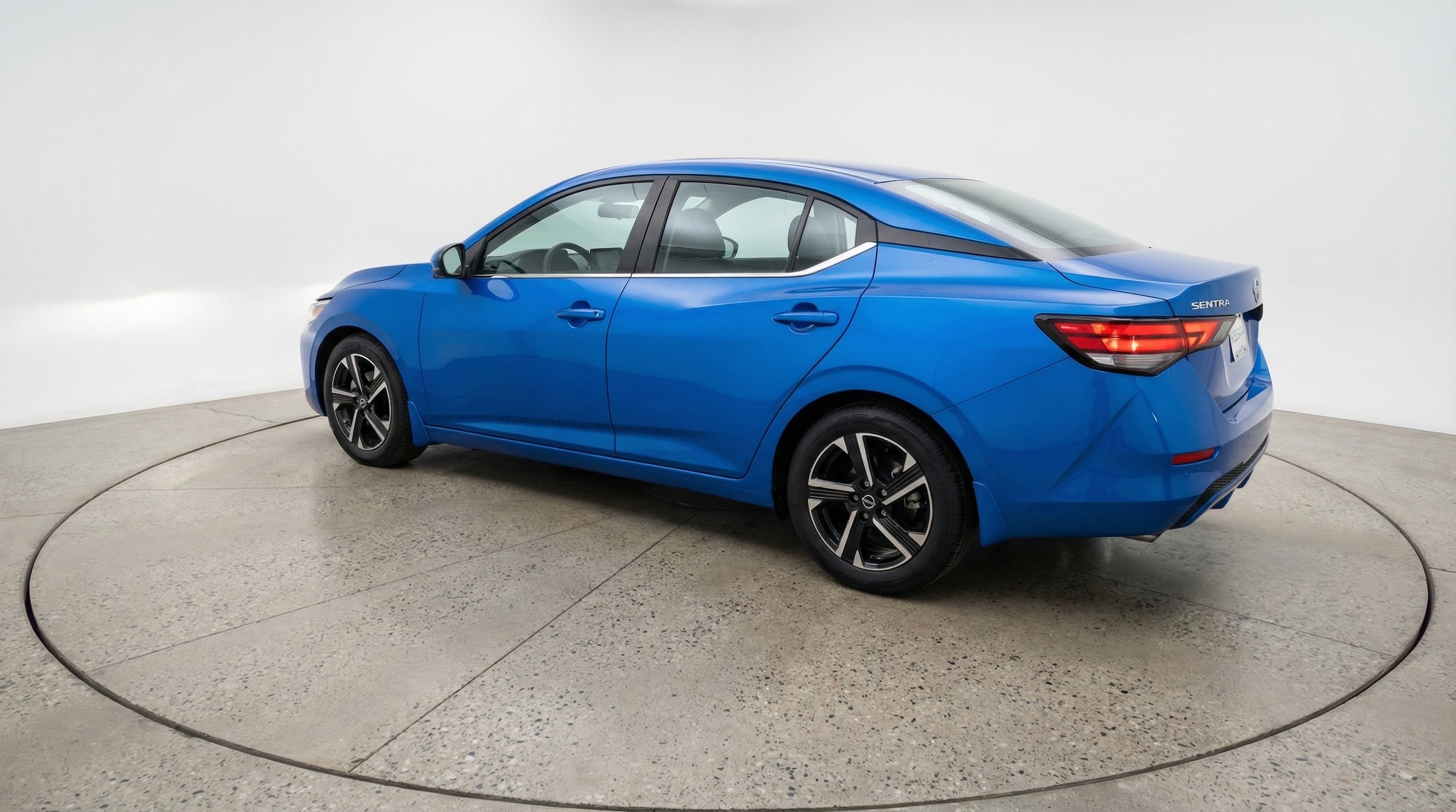 Thumbnail: 2025 Nissan Sentra - 5