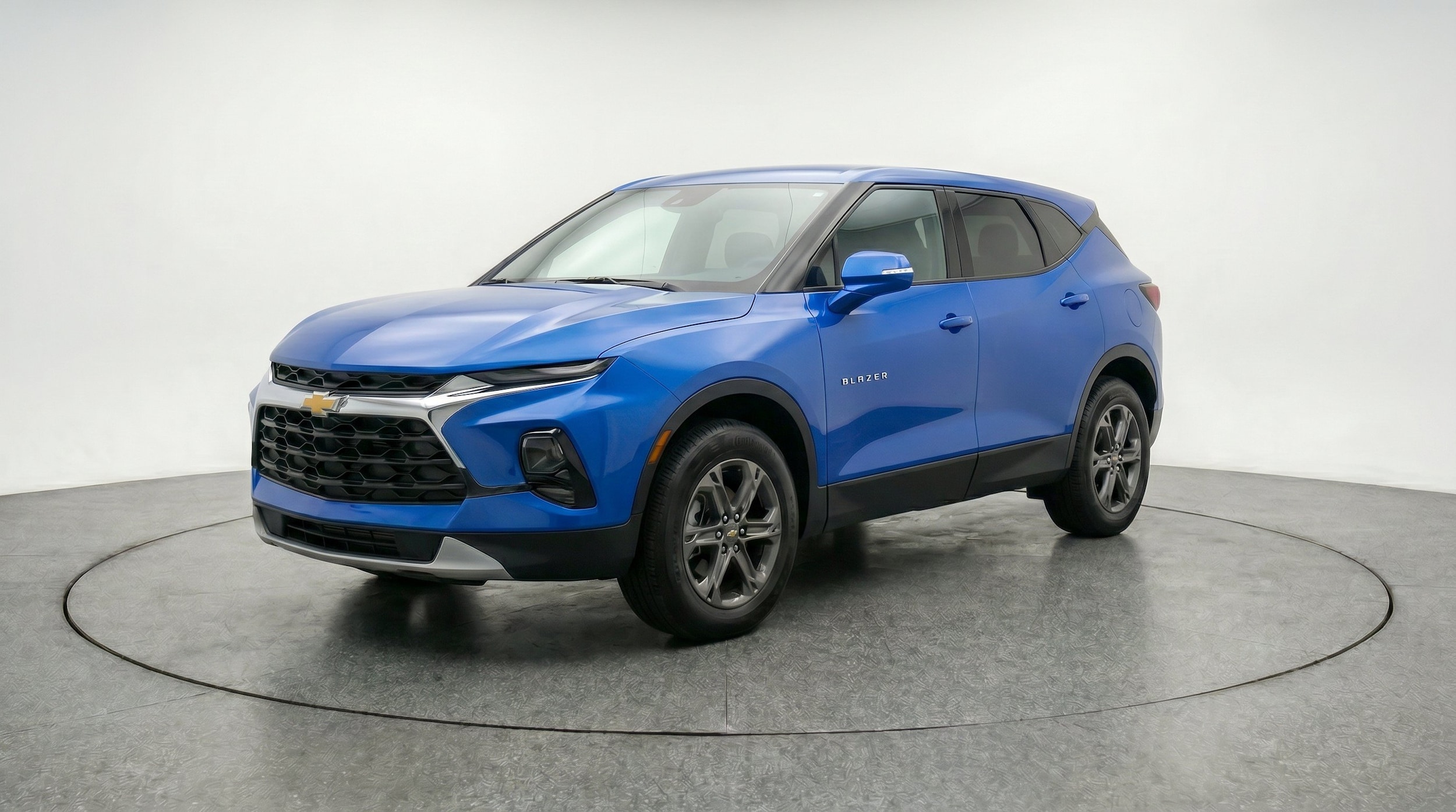 Thumbnail: 2026 Chevrolet Blazer - 3
