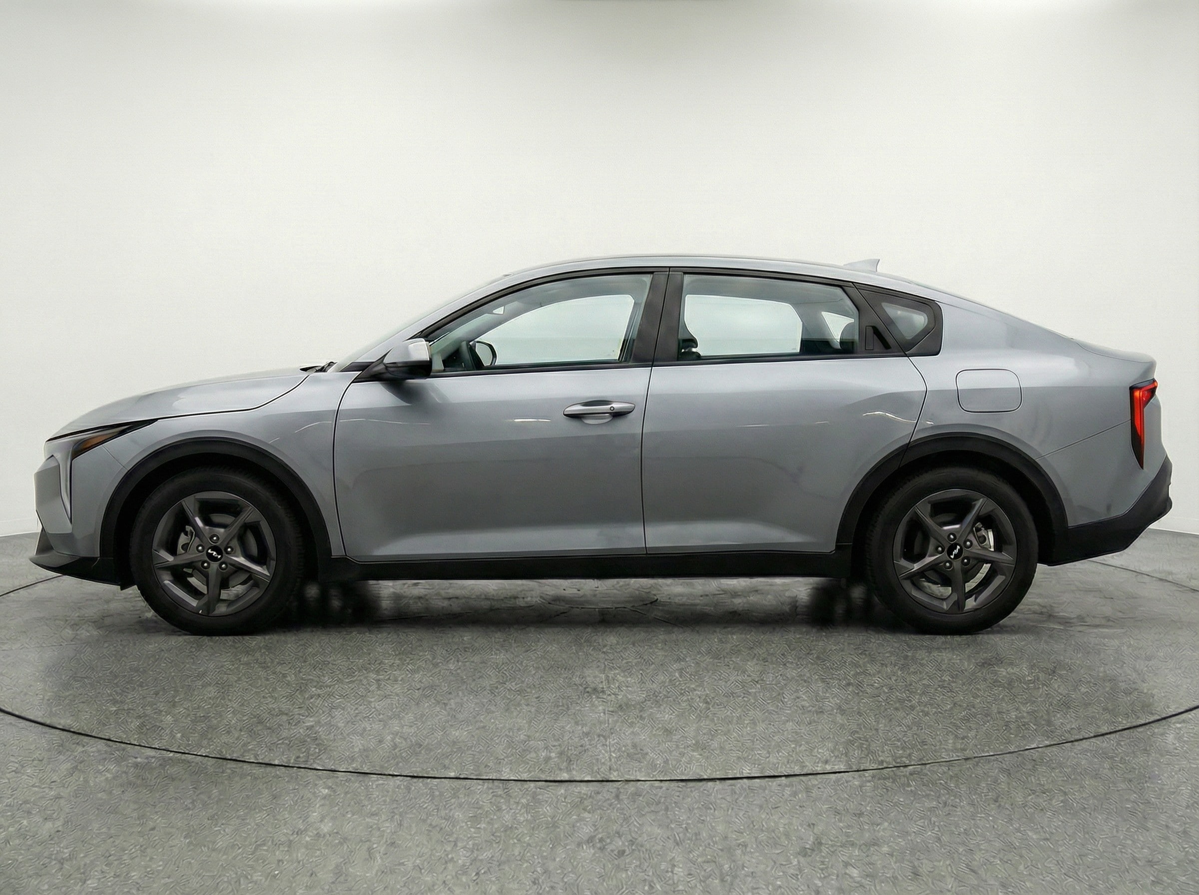 Thumbnail: 2025 Kia K4 - 4