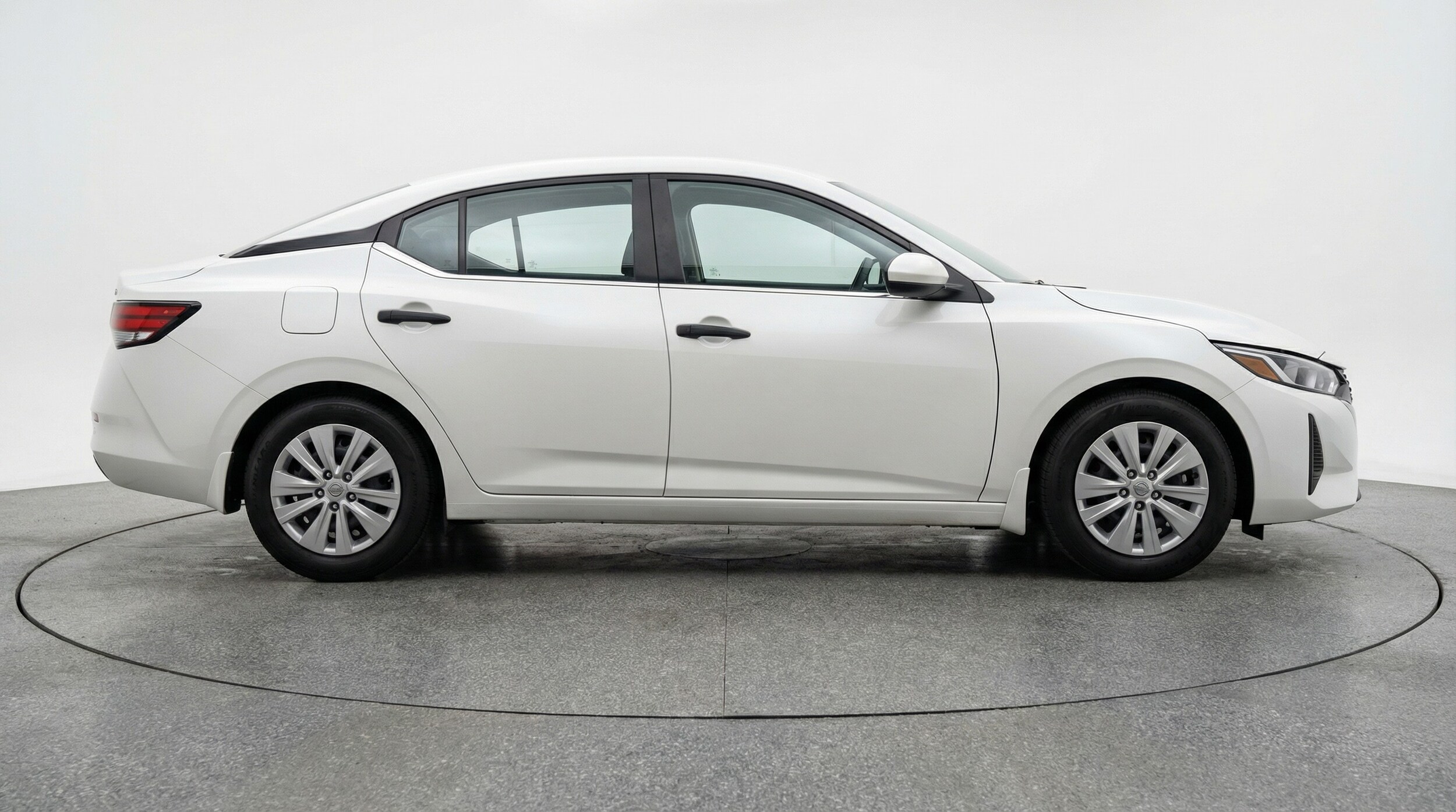 Thumbnail: 2025 Nissan Sentra - 8