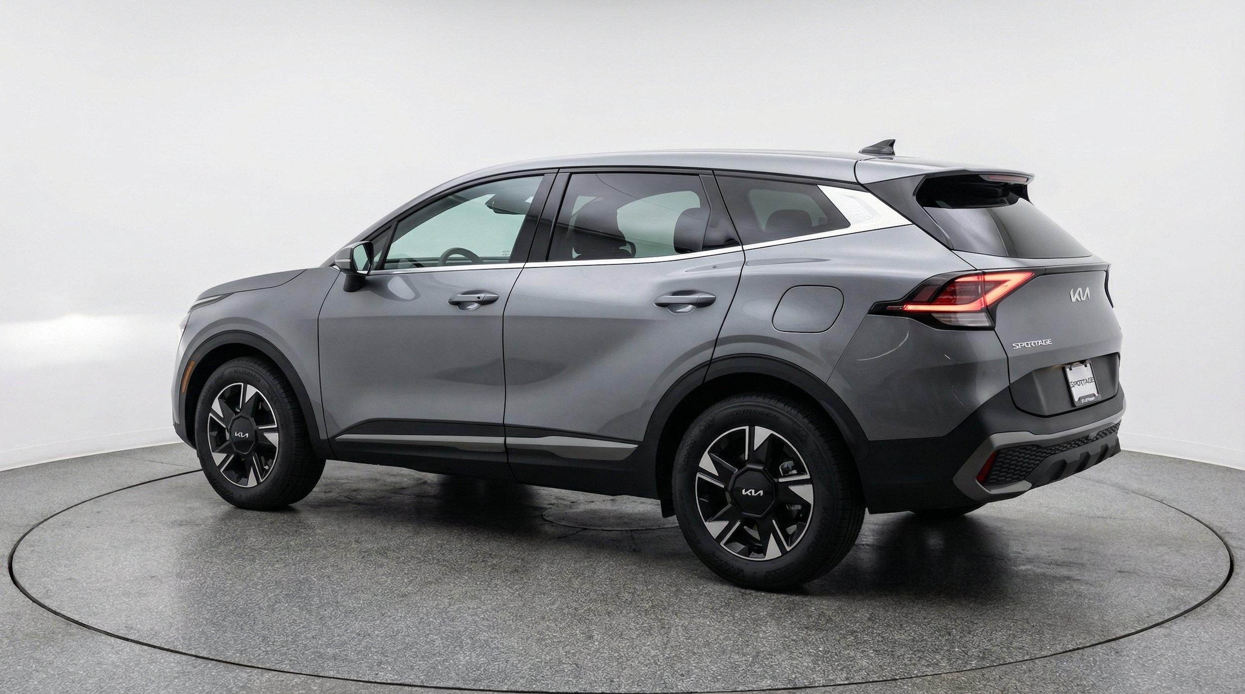 Thumbnail: 2026 Kia Sportage - 6