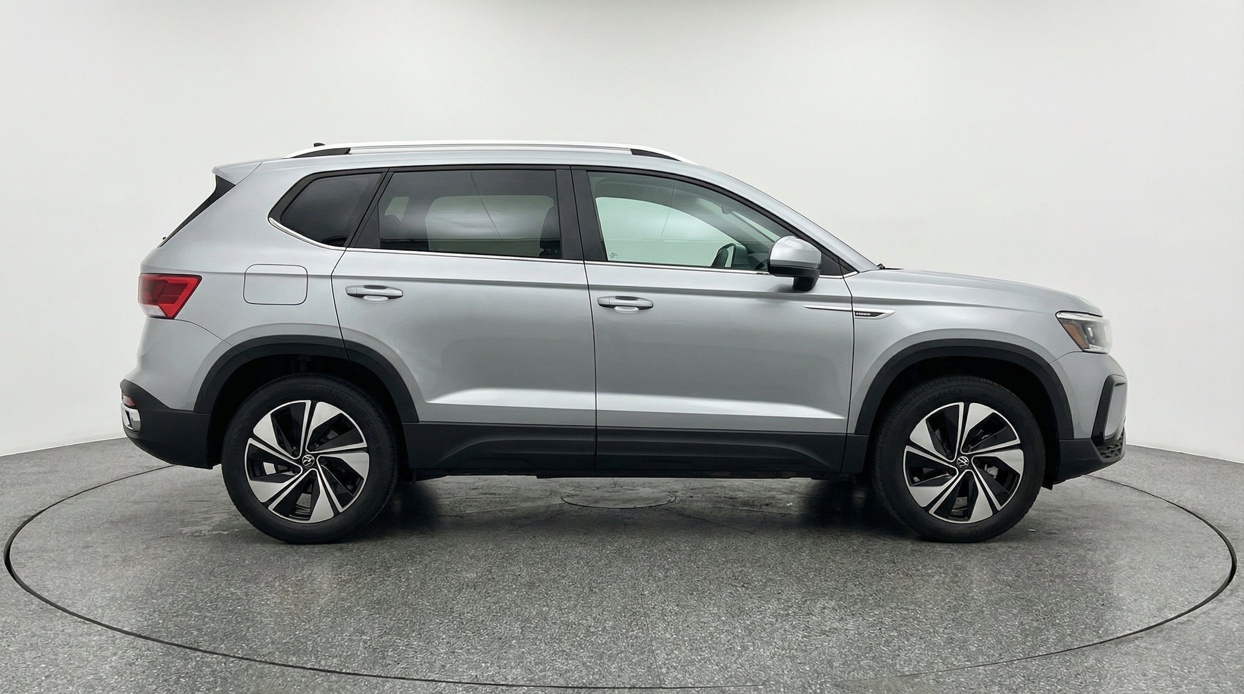Thumbnail: 2026 Volkswagen Taos - 11
