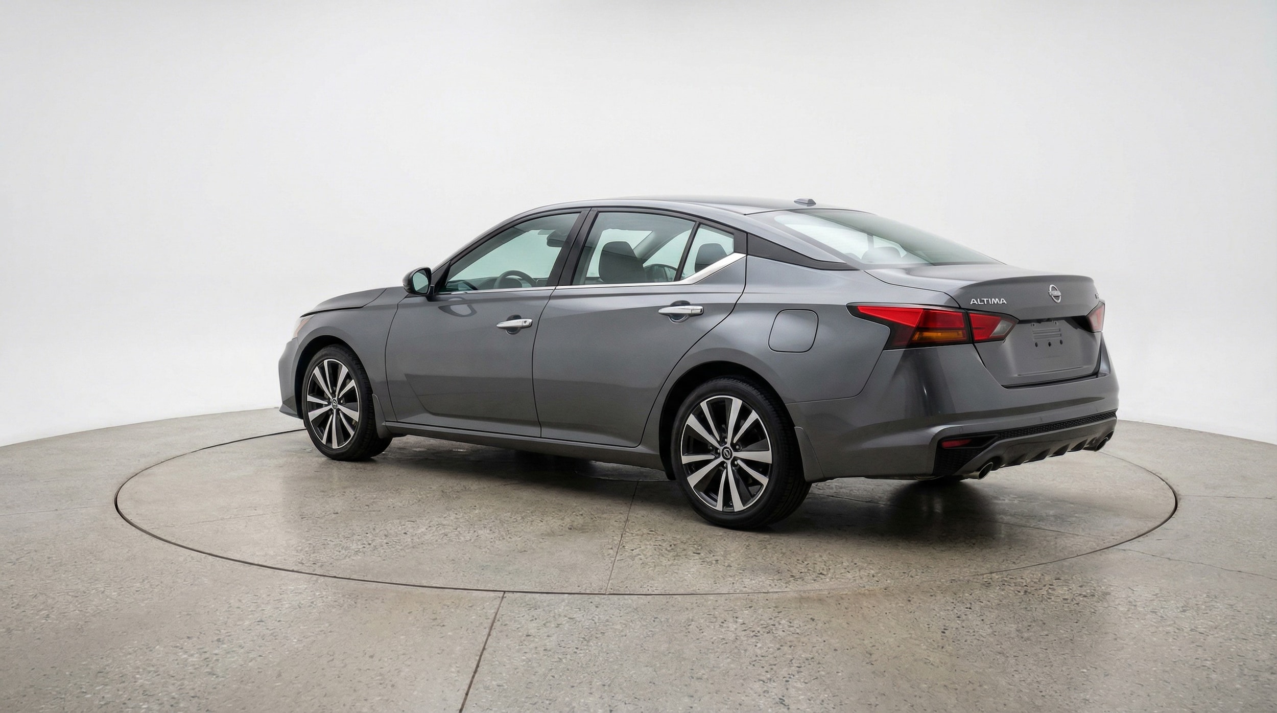 Thumbnail: 2025 Nissan Altima - 5