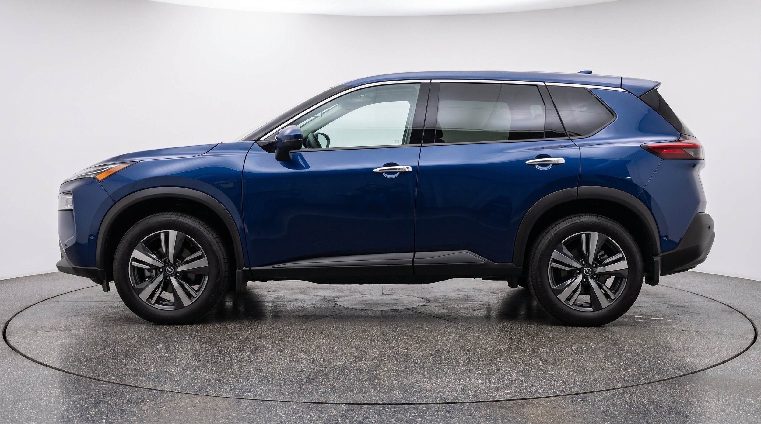 Thumbnail: 2026 Nissan Rogue - 5
