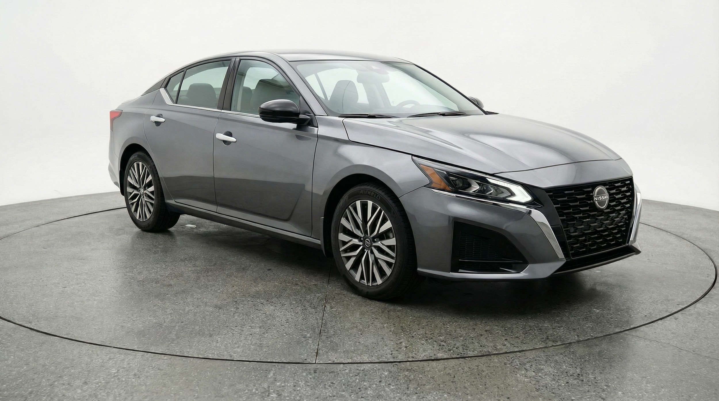 Thumbnail: 2025 Nissan Altima - 1