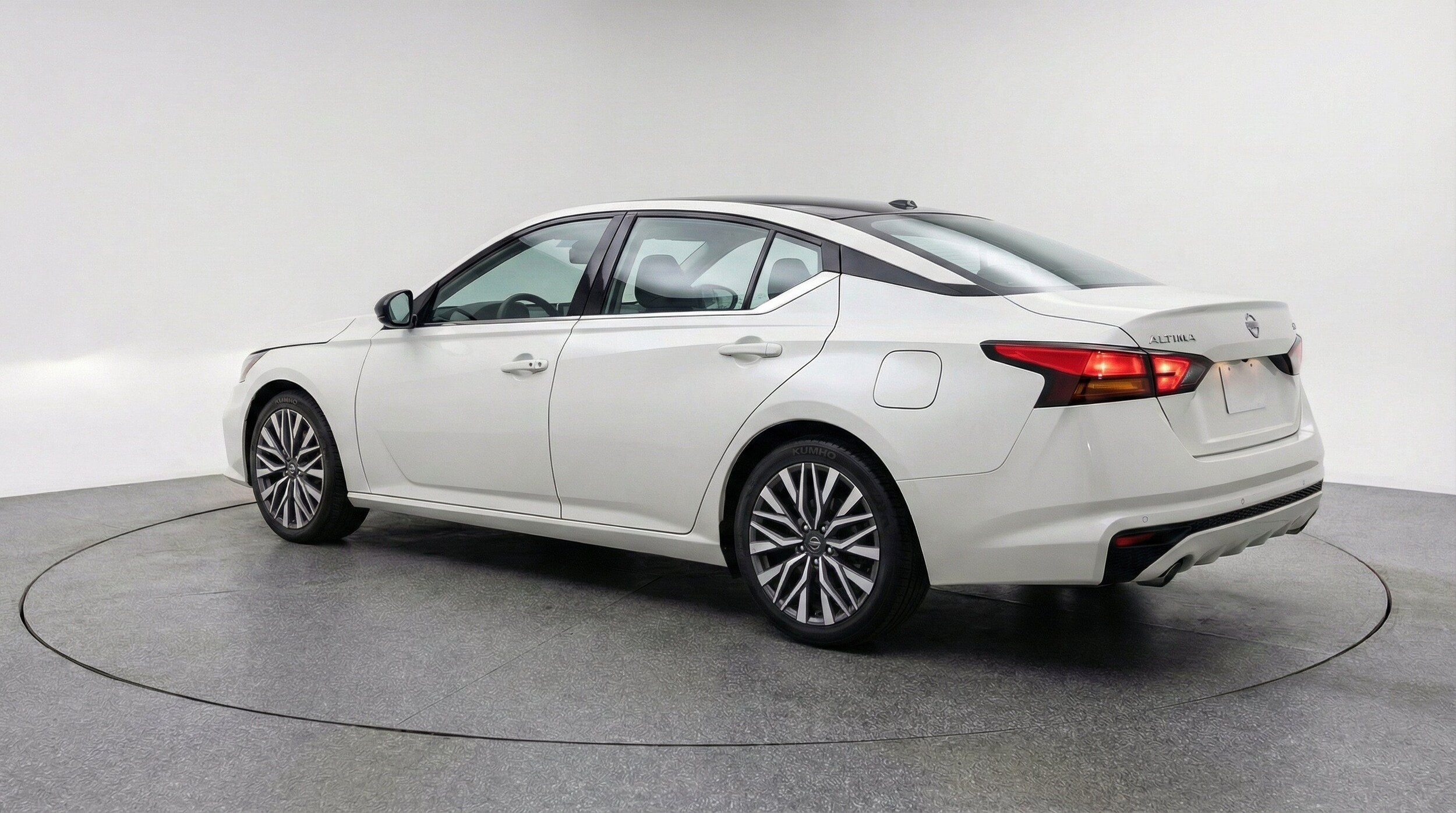 Thumbnail: 2026 Nissan Altima - 6