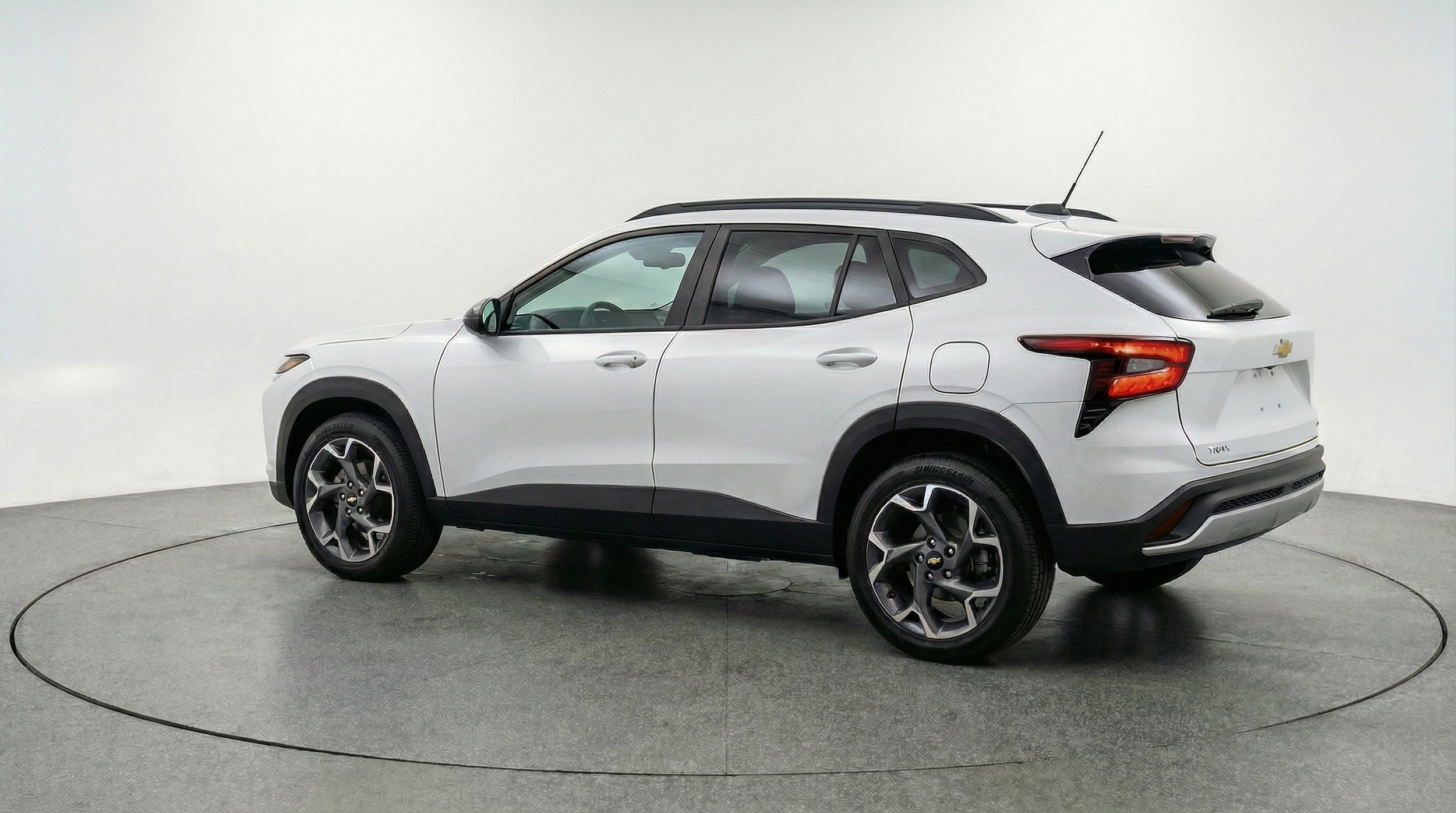 Thumbnail: 2025 Chevrolet Trax - 5