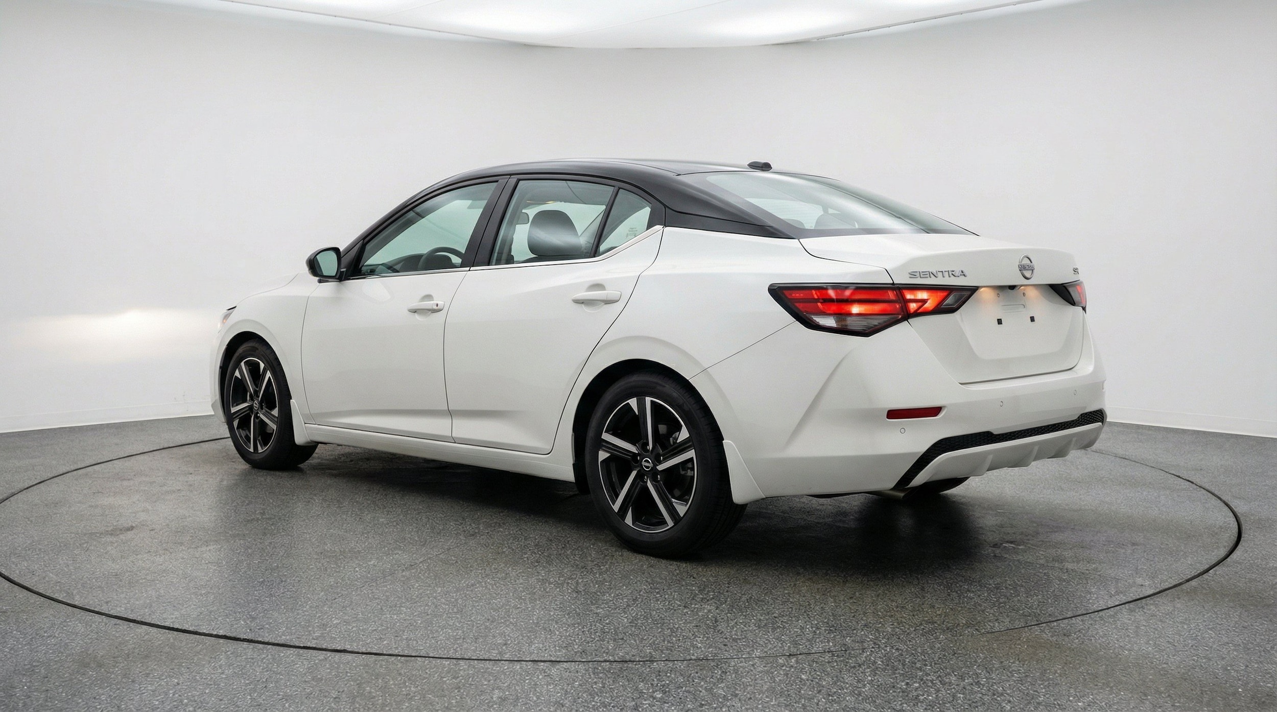 Thumbnail: 2025 Nissan Sentra - 6