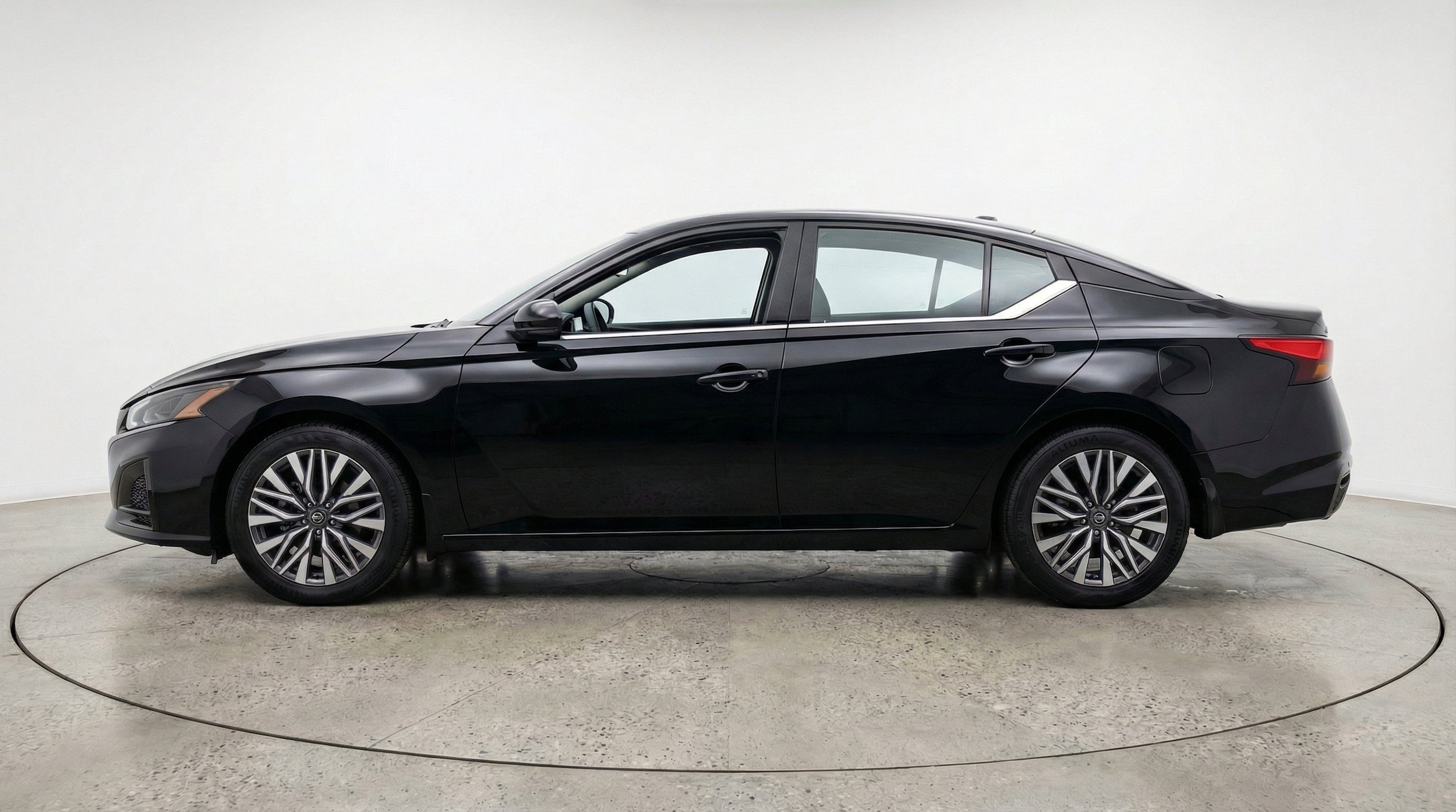 Thumbnail: 2026 Nissan Altima - 5