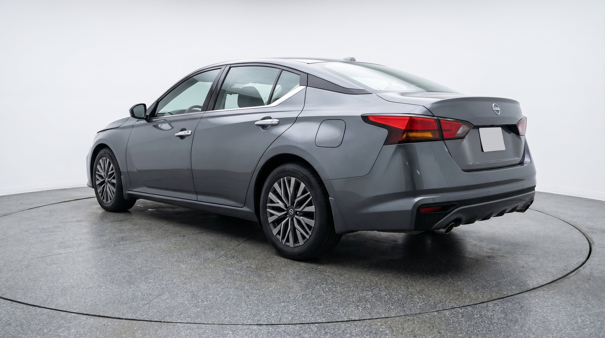 Thumbnail: 2025 Nissan Altima - 6