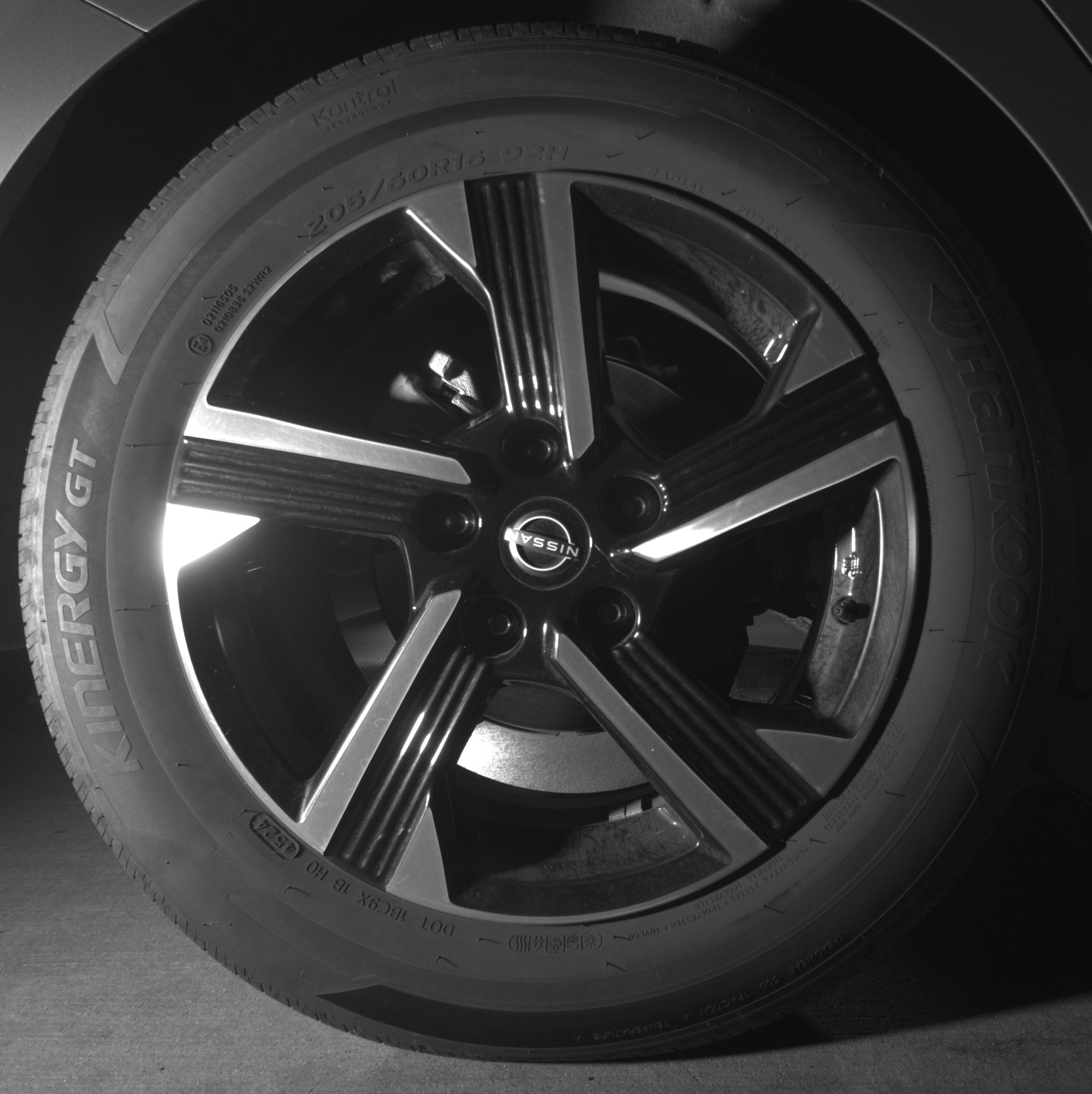 Thumbnail: 2025 Nissan Sentra - 12