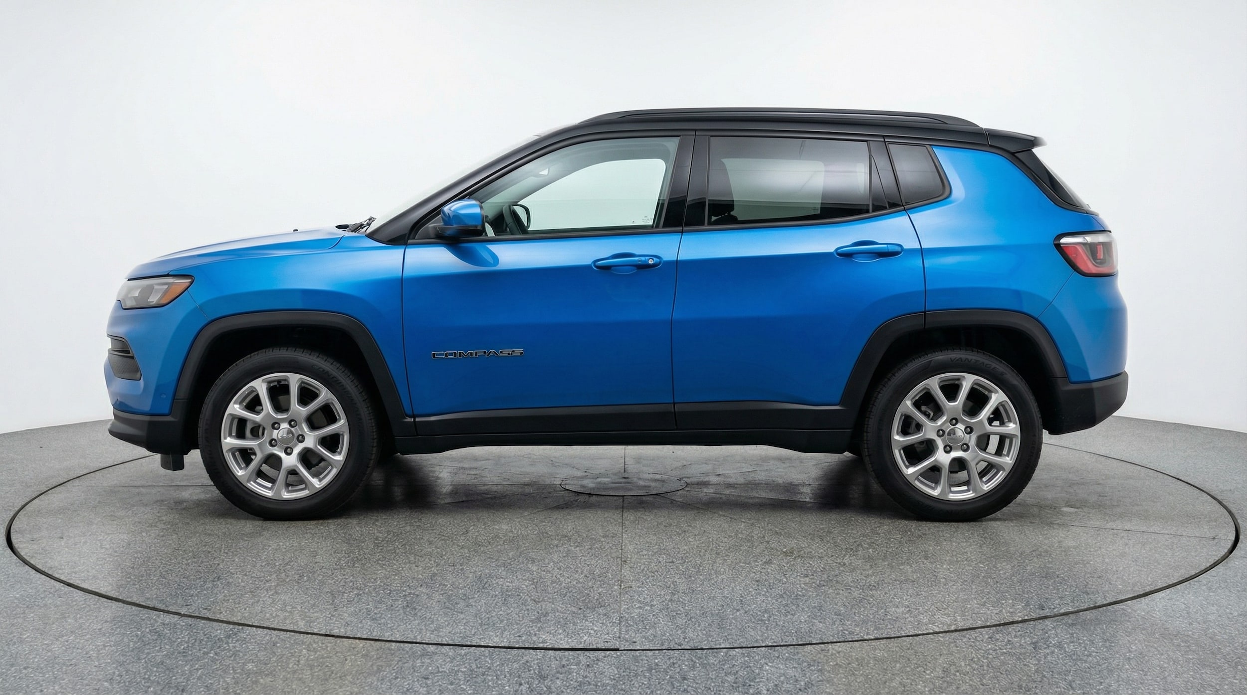 Thumbnail: 2025 Jeep Compass - 4