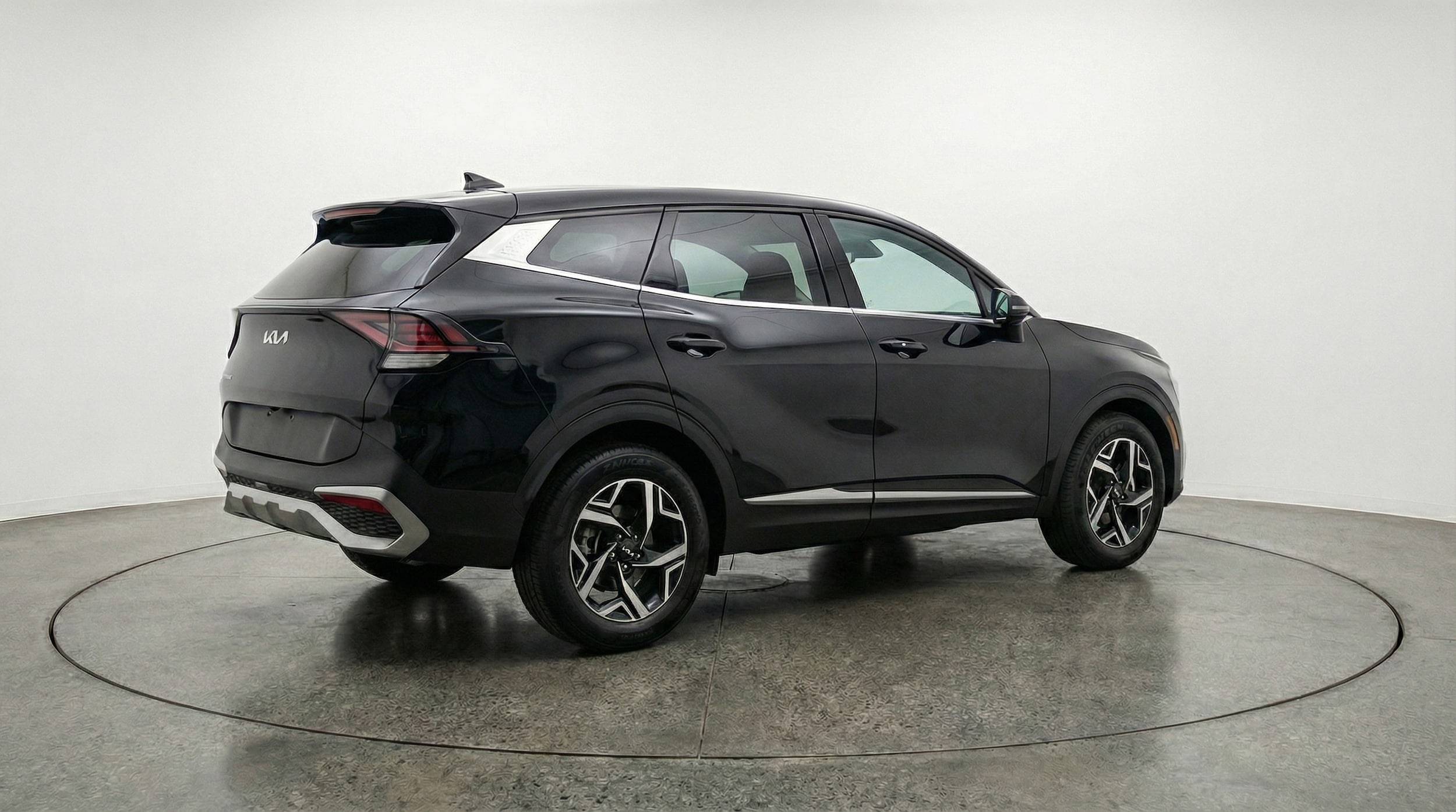 Thumbnail: 2025 Kia Sportage - 7